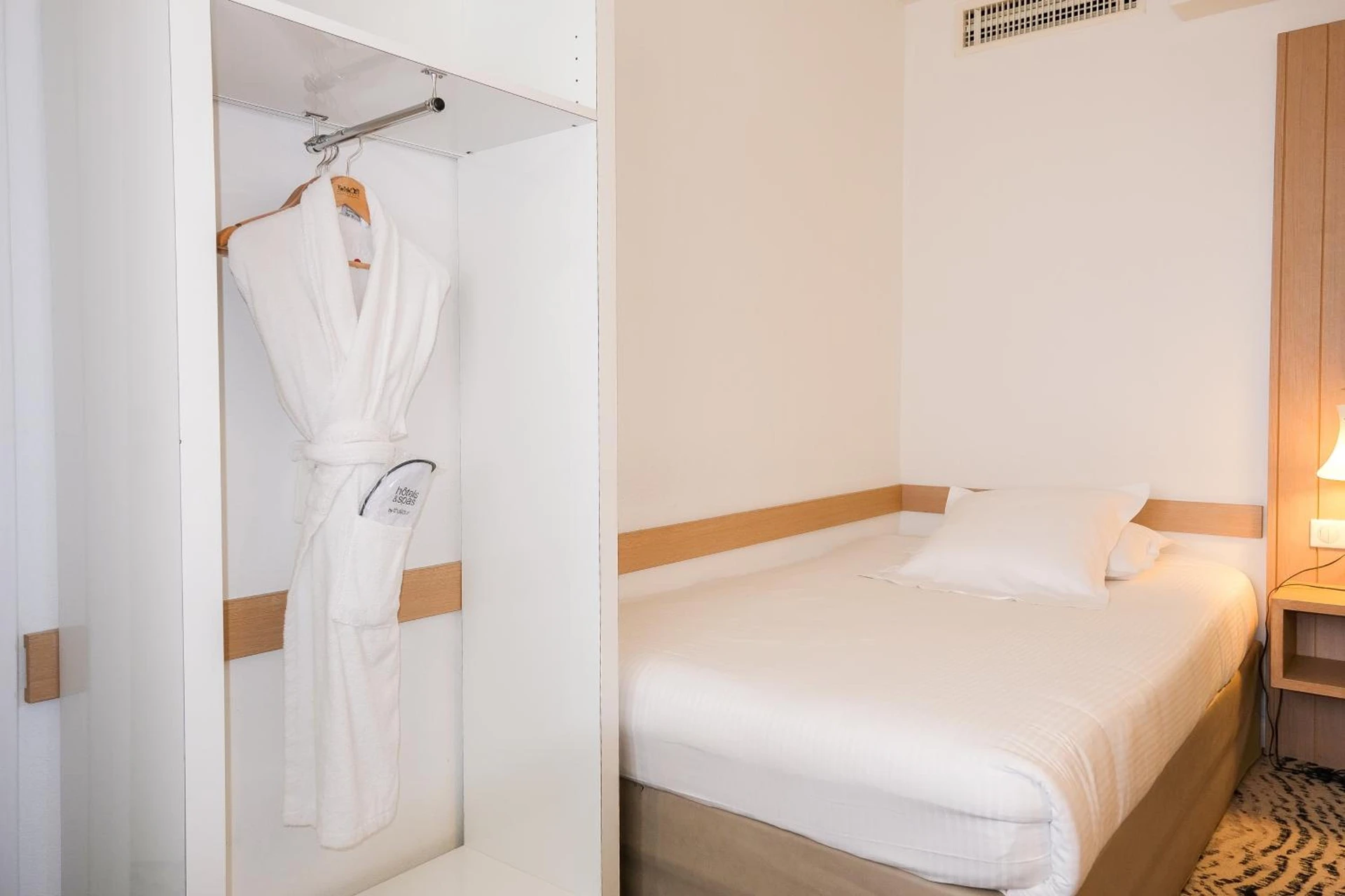 Chambre disponible pour un séminaire d'entreprise à Thalazur Ouistreham - Hôtel & Spa - Ouistreham