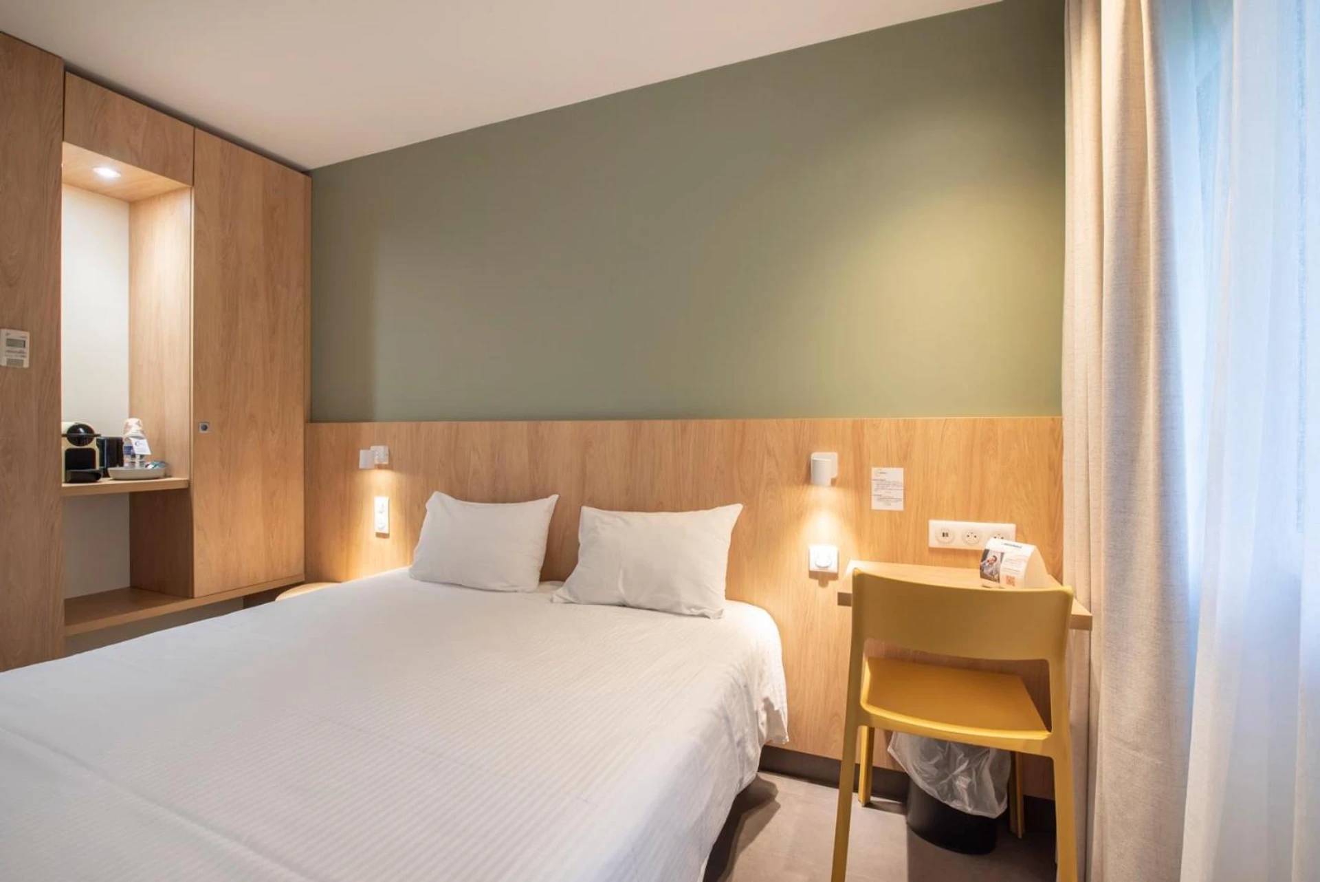 Chambre disponible pour un séminaire d'entreprise à The Originals Access Hôtel Bordeaux Aéroport - Mérignac