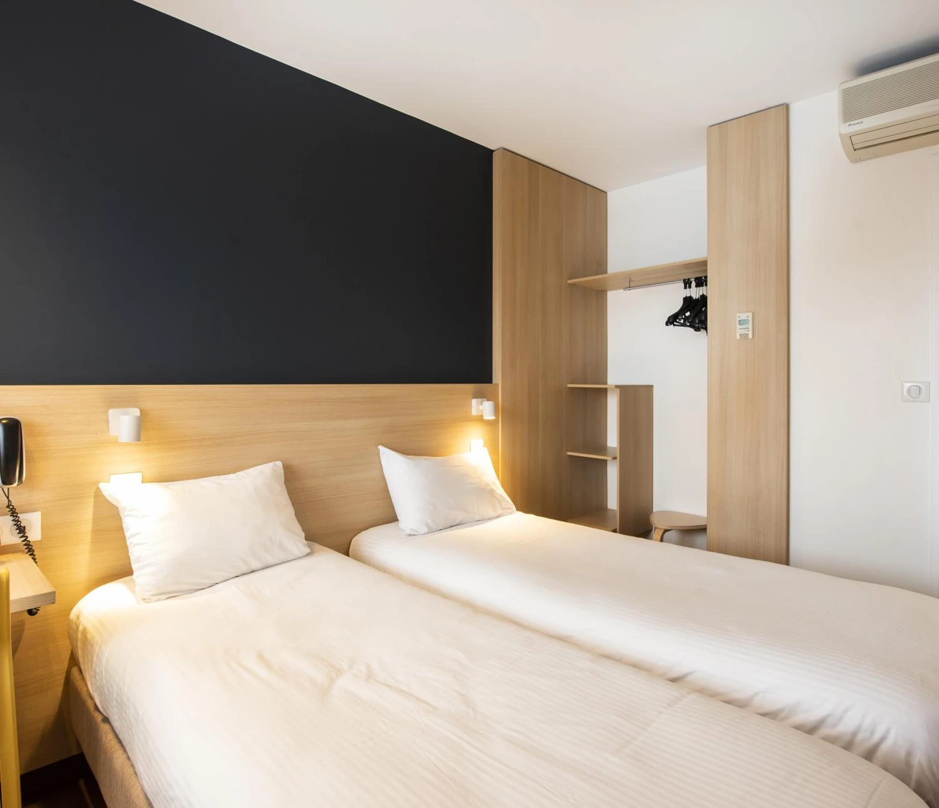 Magnifique chambre pour un séminaire d'entreprise à The Originals Access Hôtel Bordeaux Aéroport - Mérignac