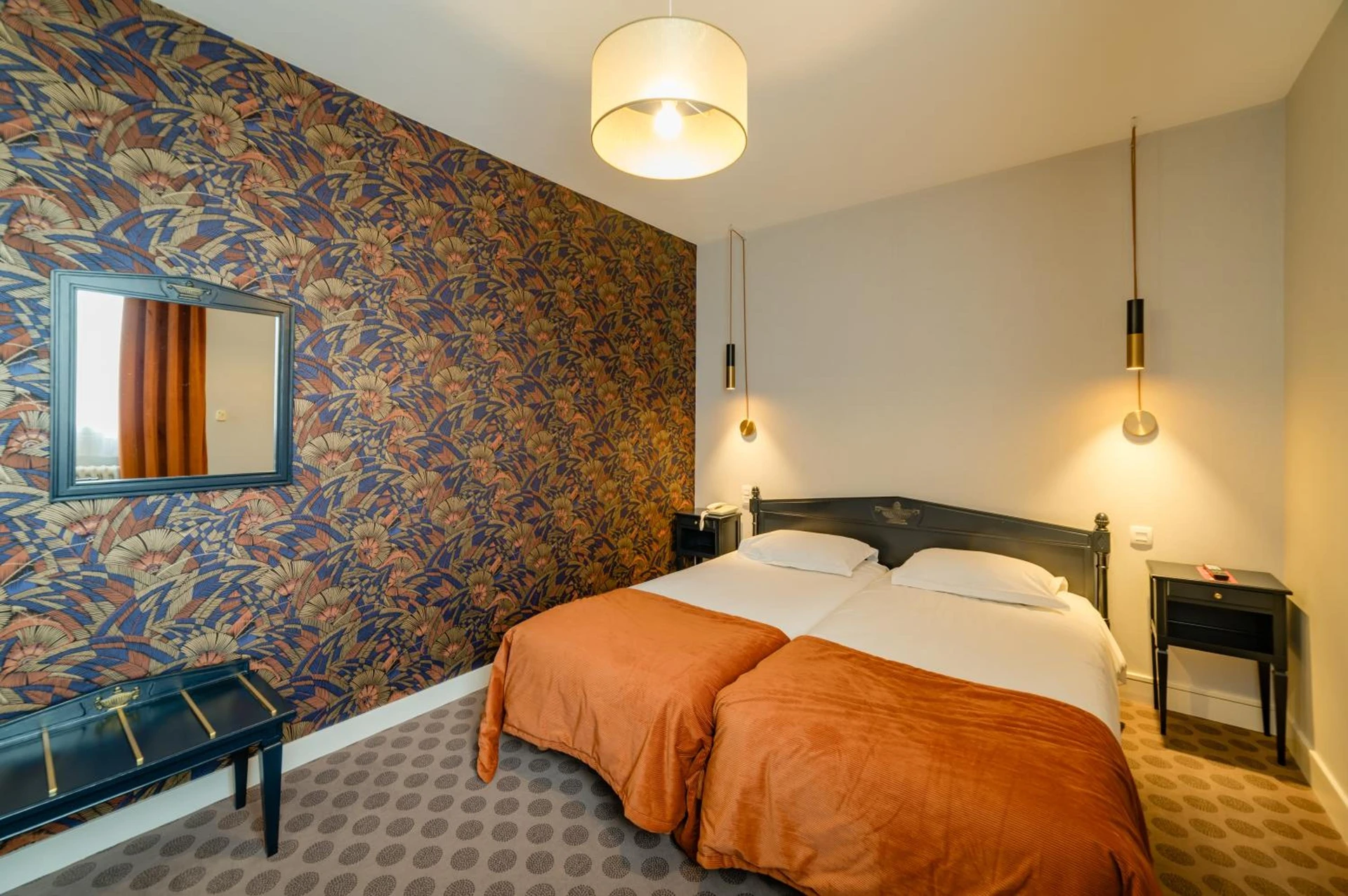 Magnifique chambre pour un séminaire d'entreprise à The Originals Boutique, Hôtel Normandie, Auxerre - Auxerre