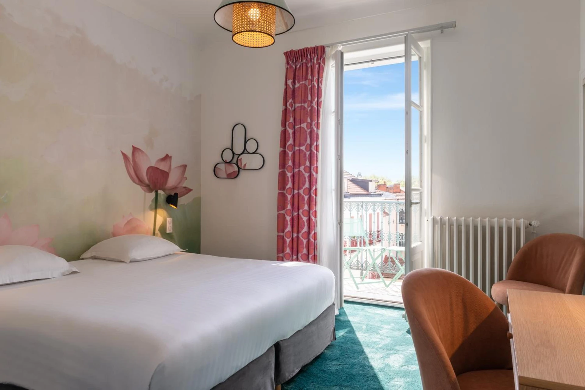 Chambre disponible pour un séminaire d'entreprise à Hôtel Les Nations The Originals Boutique VICHY - Vichy