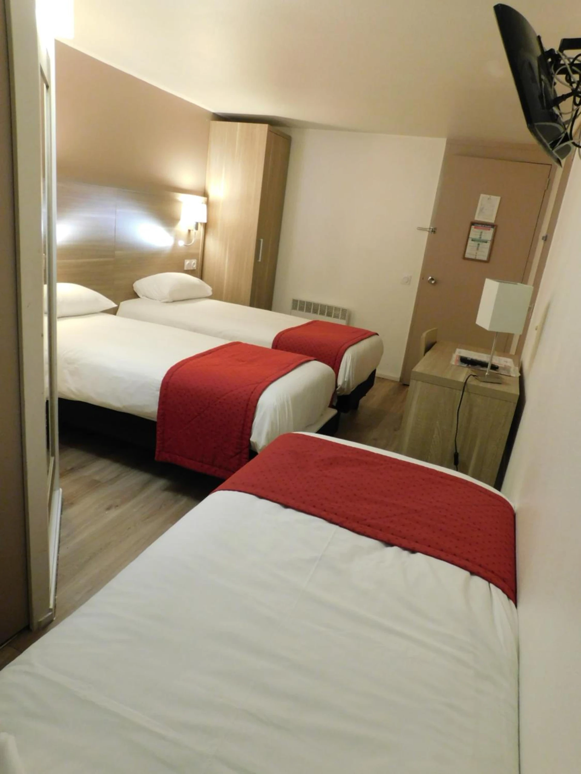 Magnifique chambre pour un séminaire d'entreprise à The Originals City, Hôtel Ambacia, Tours Sud - Saint-Avertin