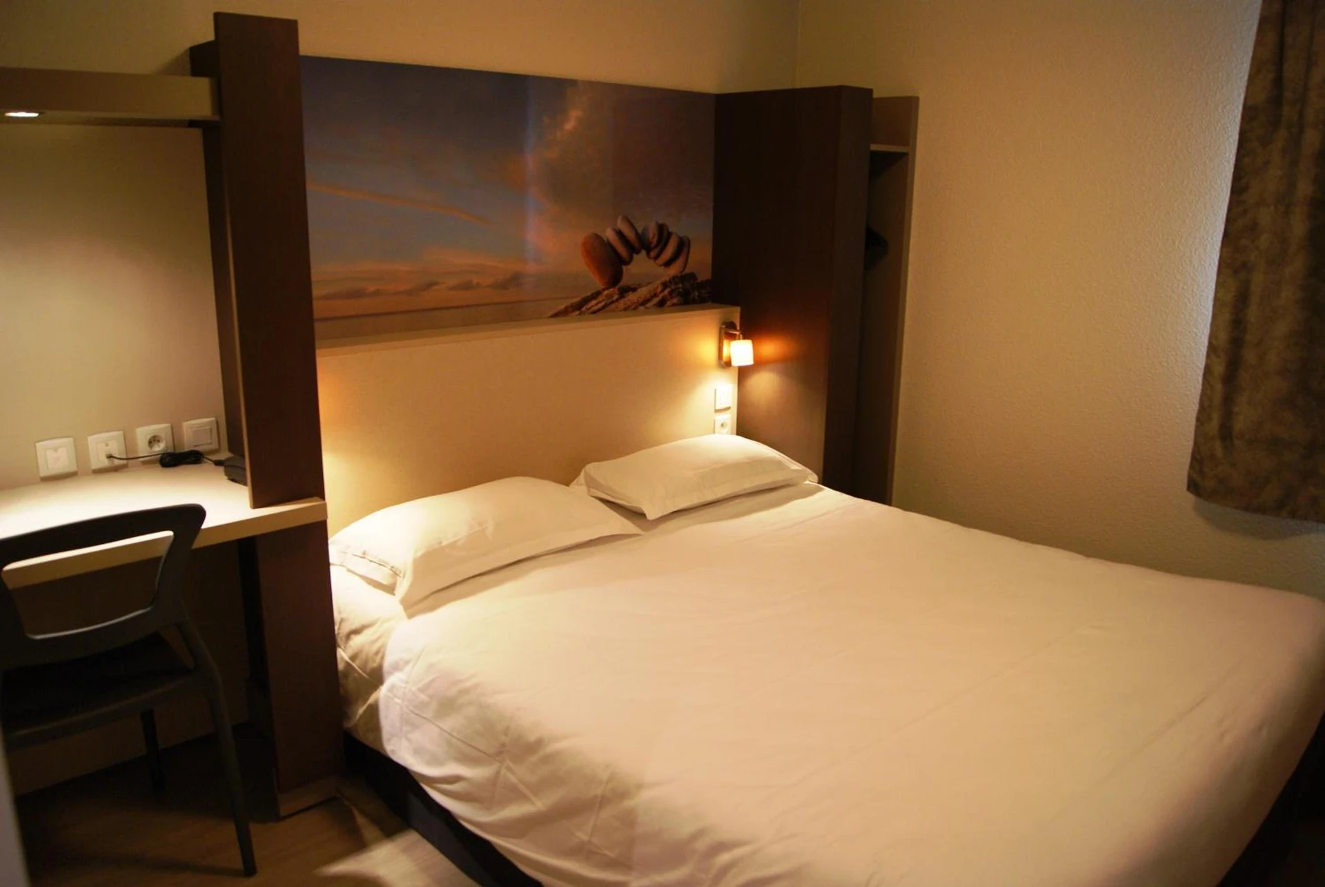 Chambre disponible pour un séminaire d'entreprise à The Originals City, Hôtel Clermont-Ferrand Sud Aubière - Aubière