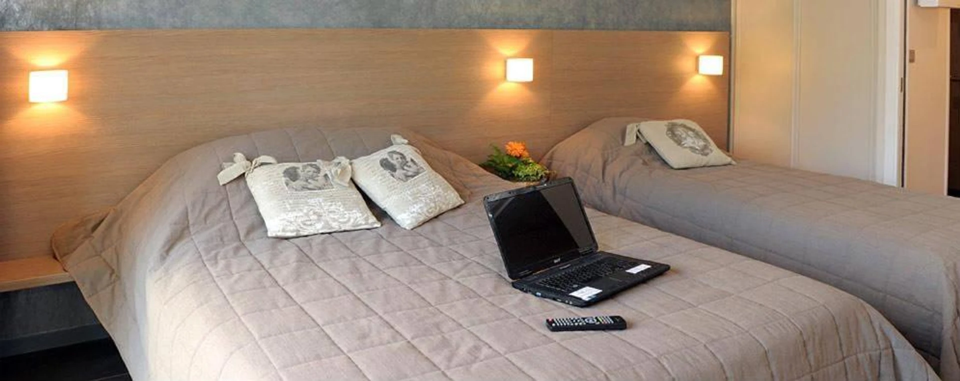 Chambre disponible pour un séminaire d'entreprise à The Originals City, Hôtel de France, Bessines-sur-Gartempe - Bessines-sur-Gartempe
