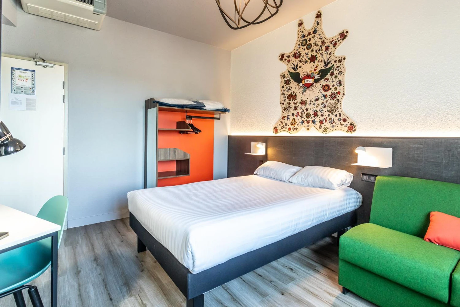 Chambre disponible pour un séminaire d'entreprise à The Originals City, Hôtel Le Berry, Bourges - Bourges