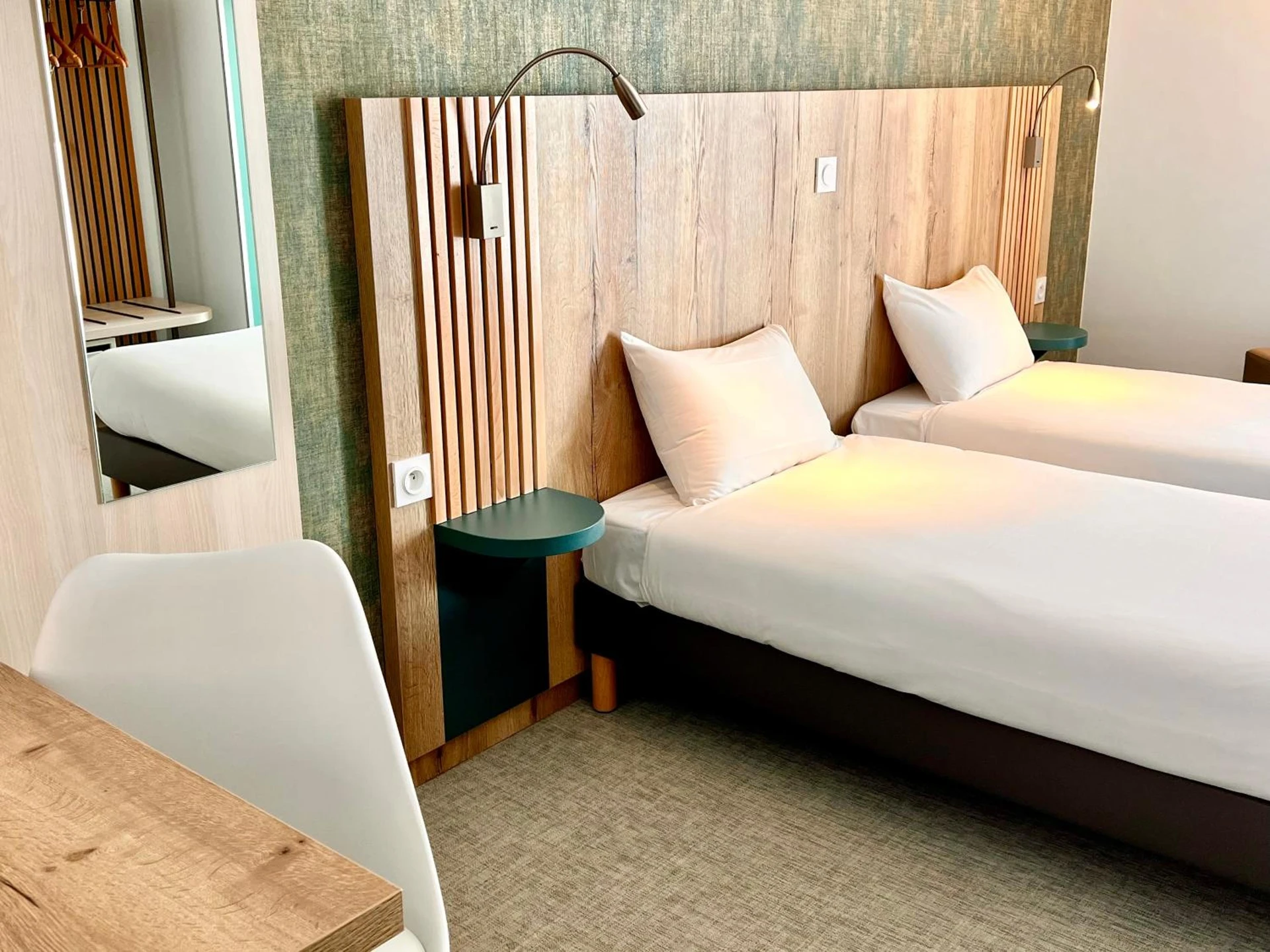 Magnifique chambre pour un séminaire d'entreprise à The Originals City, Hôtel Le Puech, Narbonne - Narbonne