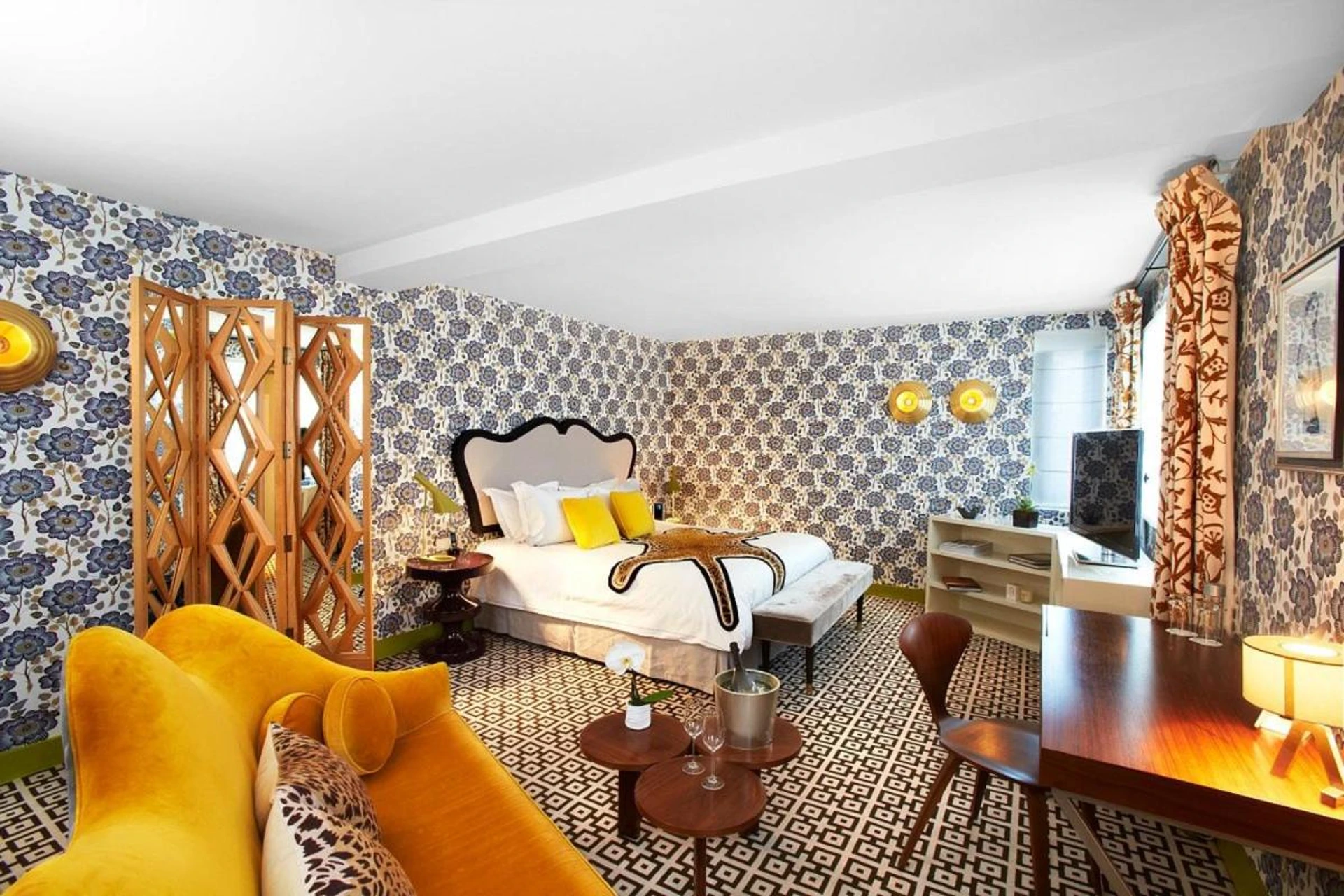 Chambre disponible pour un séminaire d'entreprise à Hôtel Thoumieux - Paris