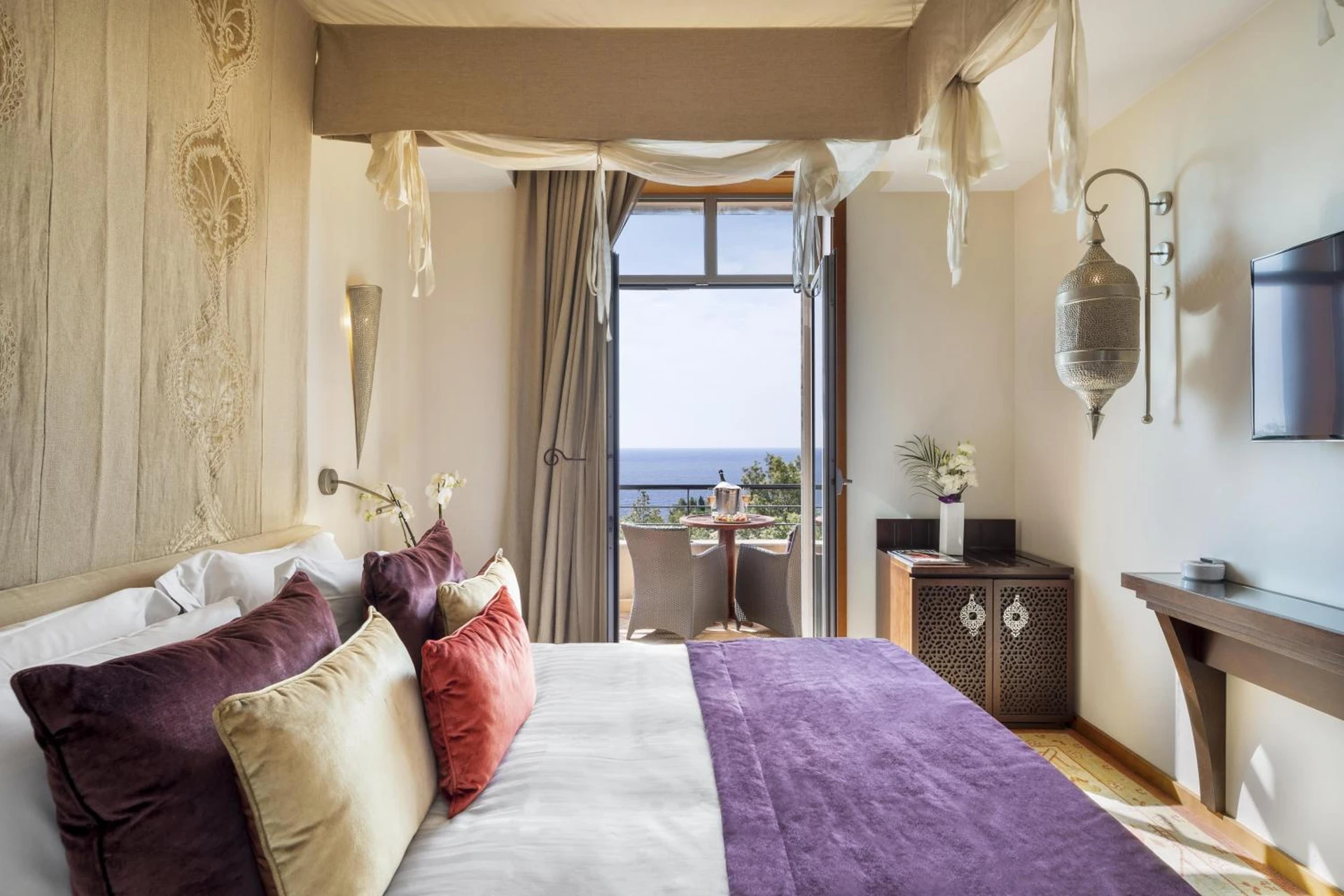 Chambre disponible pour un séminaire d'entreprise à Tiara Yaktsa Côte d’Azur - Théoule-sur-Mer