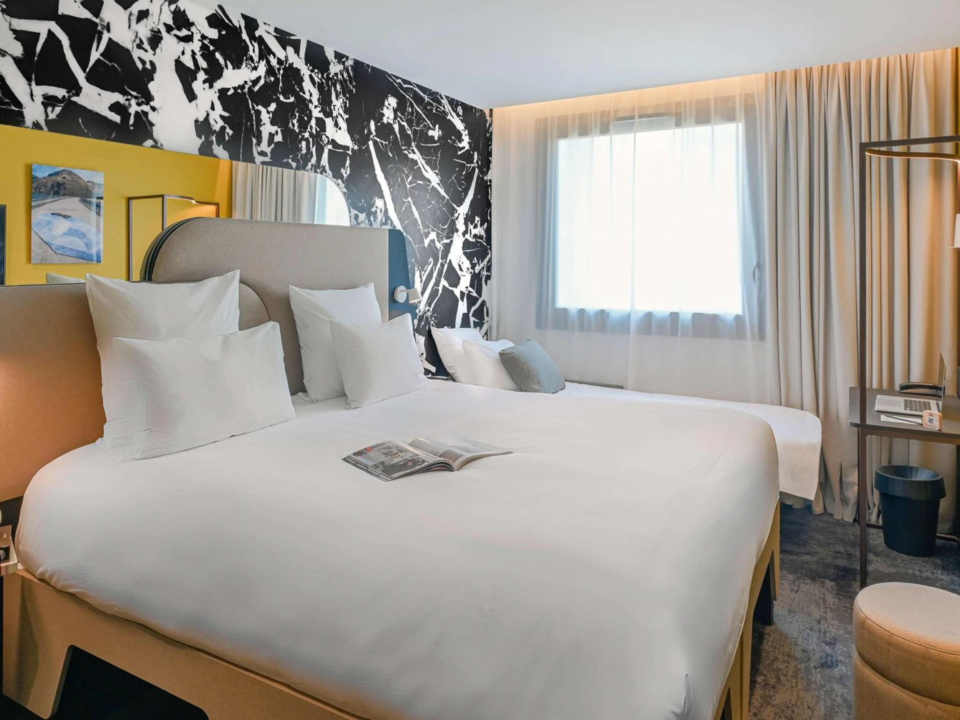 Chambre disponible pour un séminaire d'entreprise à Tribe Paris La Defense Esplanade - Courbevoie