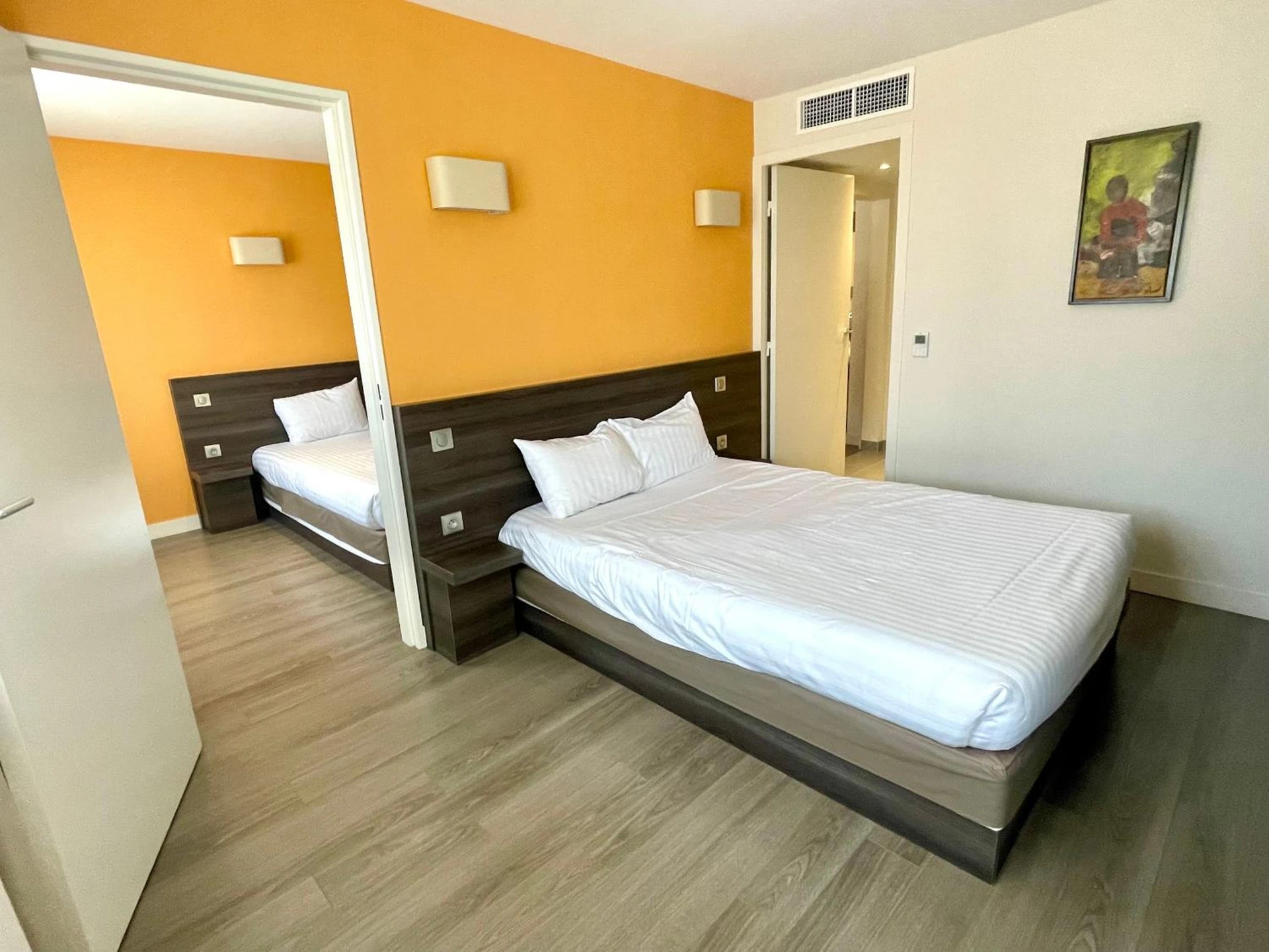 Magnifique chambre pour un séminaire d'entreprise à Hôtel Valpré - Écully