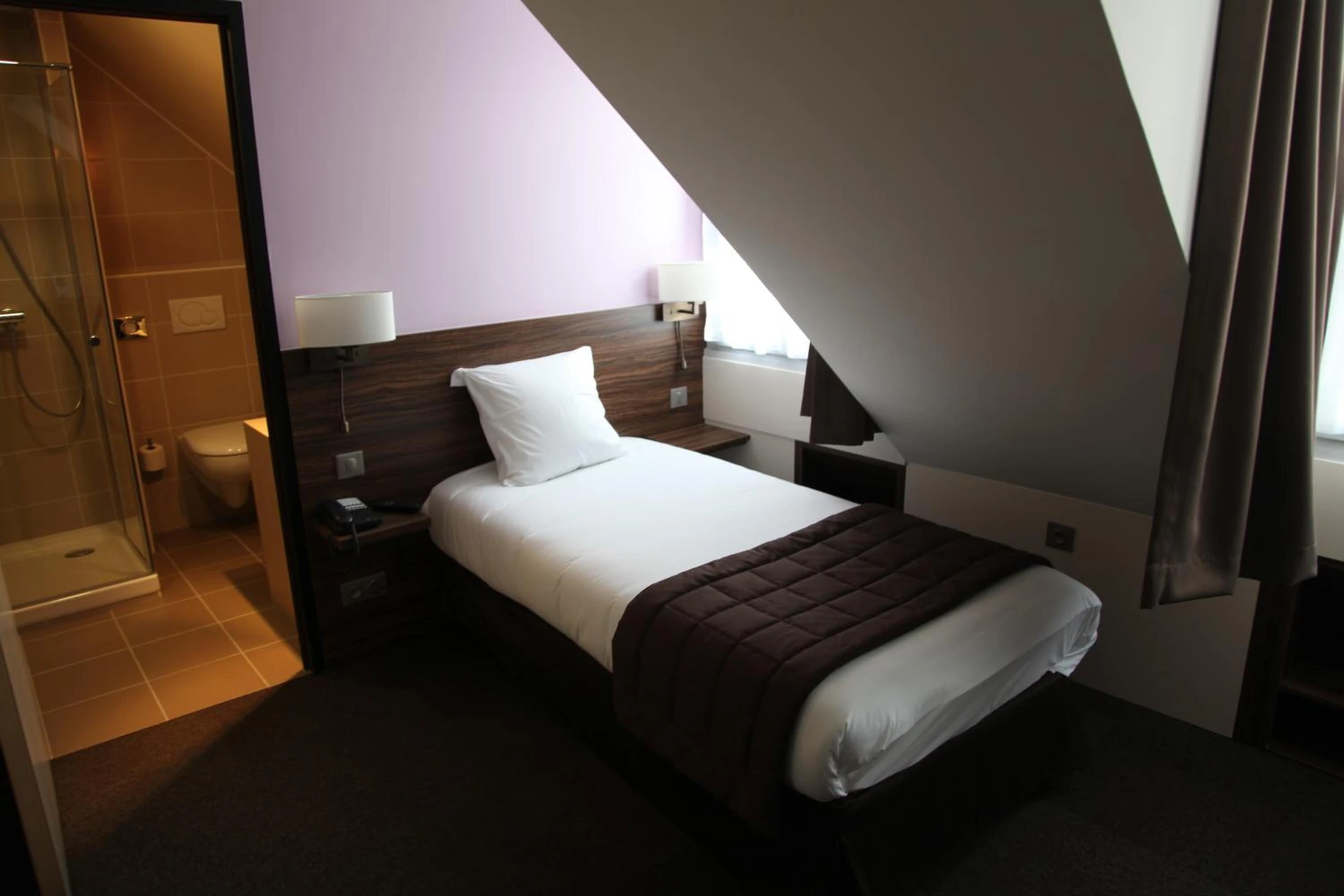 Chambre disponible pour un séminaire d'entreprise à Hotel Vauban - Besançon