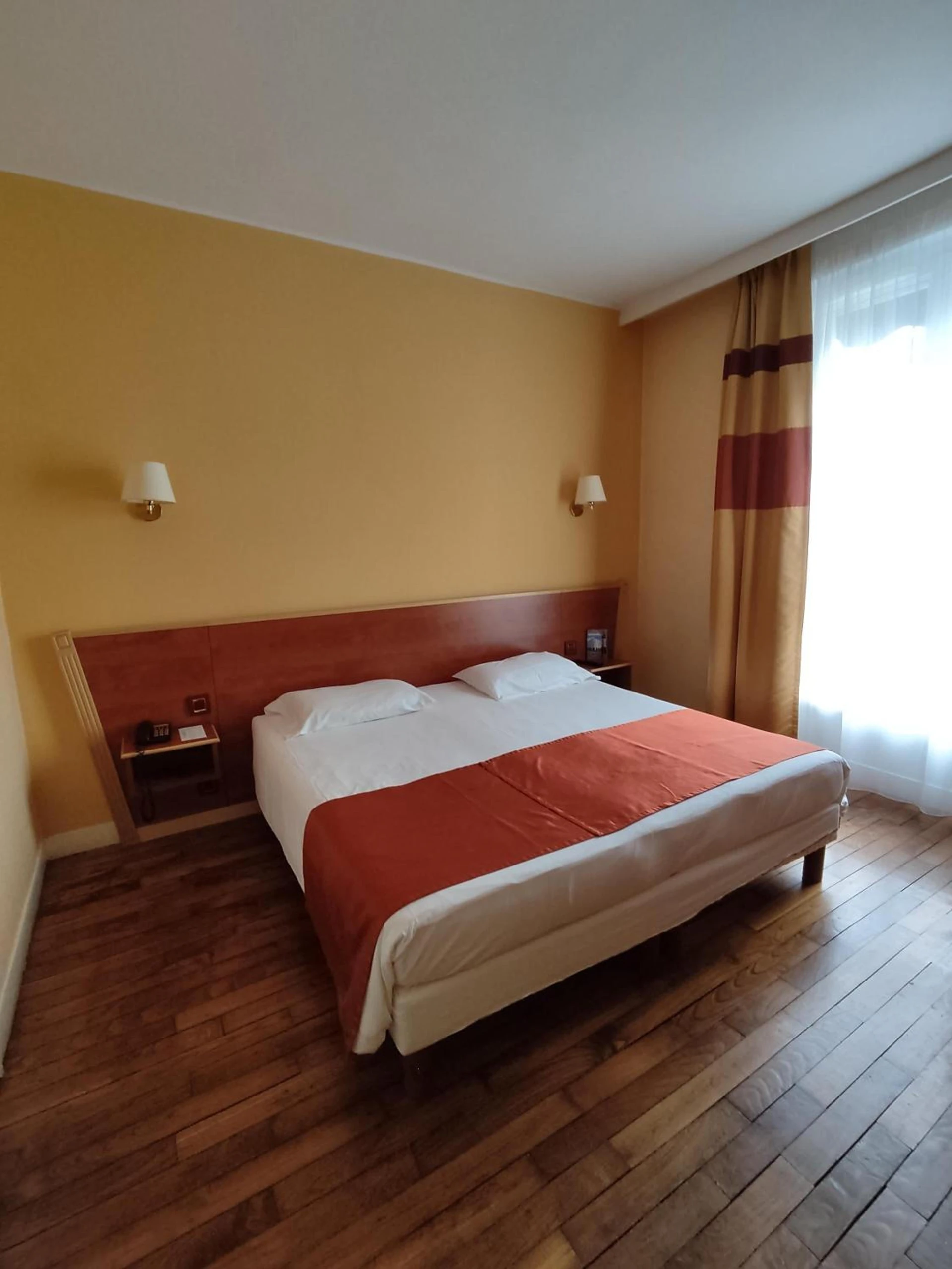 Chambre disponible pour un séminaire d'entreprise à Hôtel Vauban - Brest