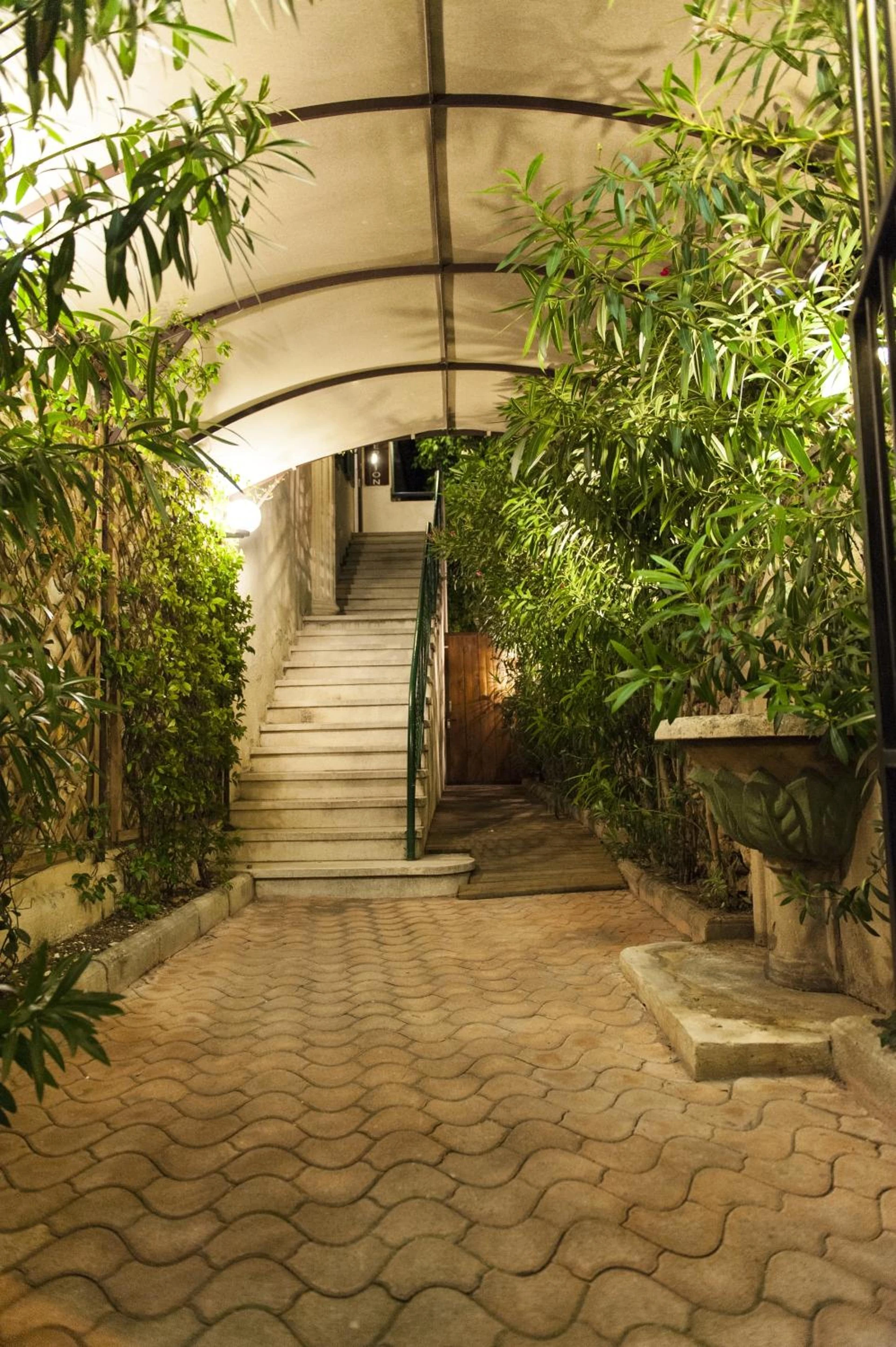 Ambiance de travail pour séminaire d'entreprise à Hôtel Vendôme - Aix-en-Provence