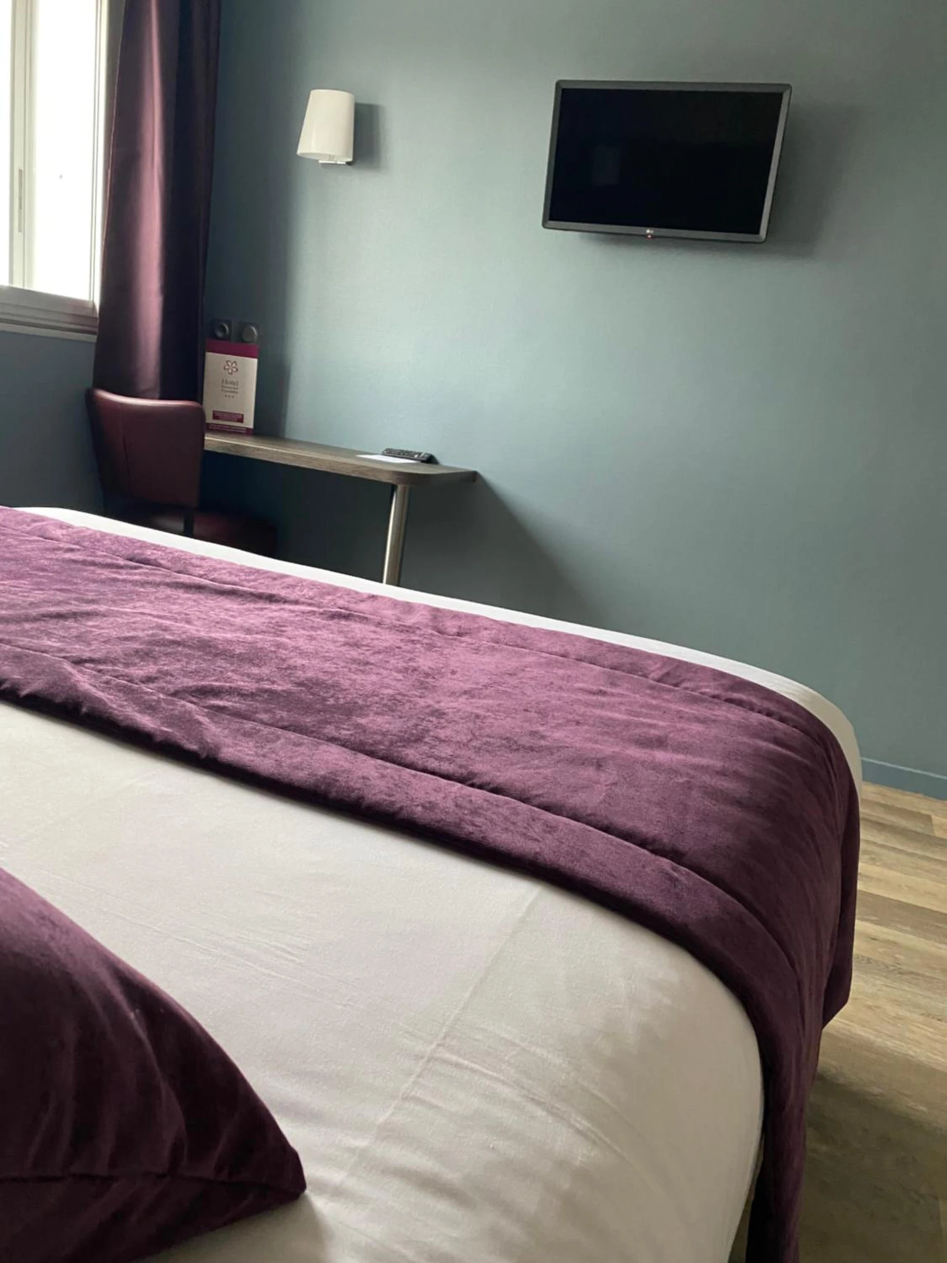 Chambre disponible pour un séminaire d'entreprise à Hotel Restaurant Vesontio - Besançon