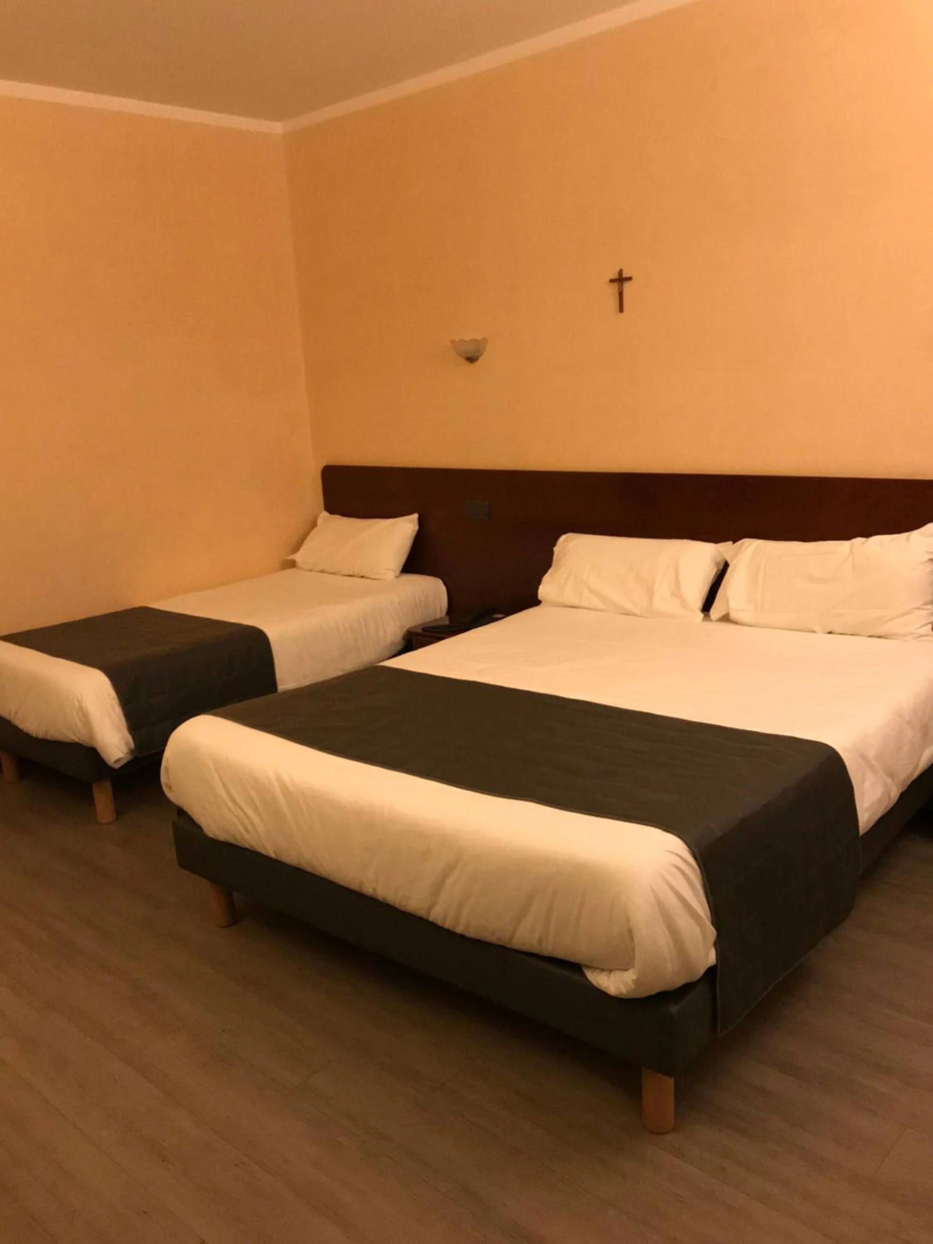 Chambre disponible pour un séminaire d'entreprise à Hôtel Vesuvio - Lourdes
