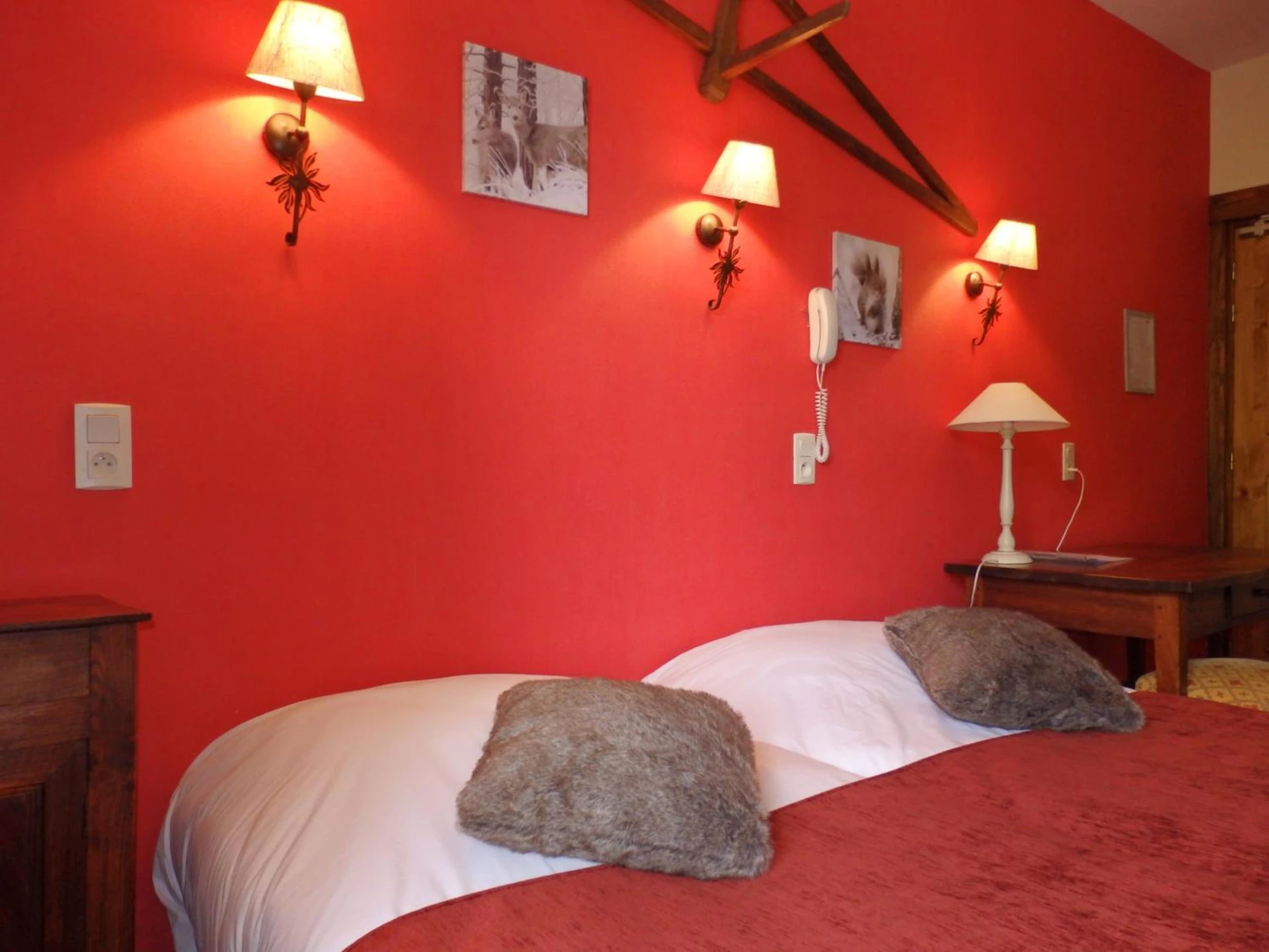 Magnifique chambre pour un séminaire d'entreprise à Hôtel Viallet - Arêches