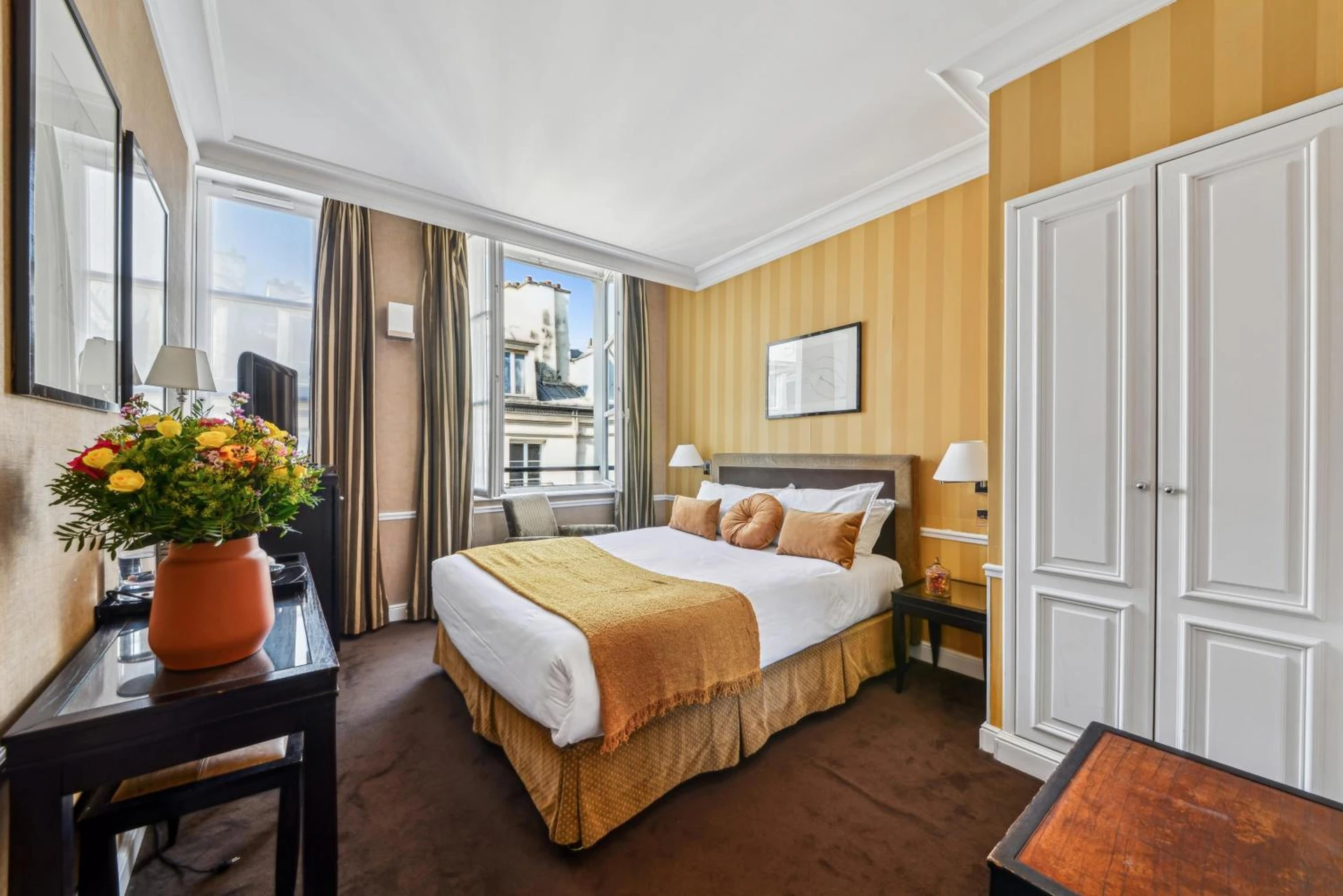 Chambre disponible pour un séminaire d'entreprise à Victoires Opera - Paris