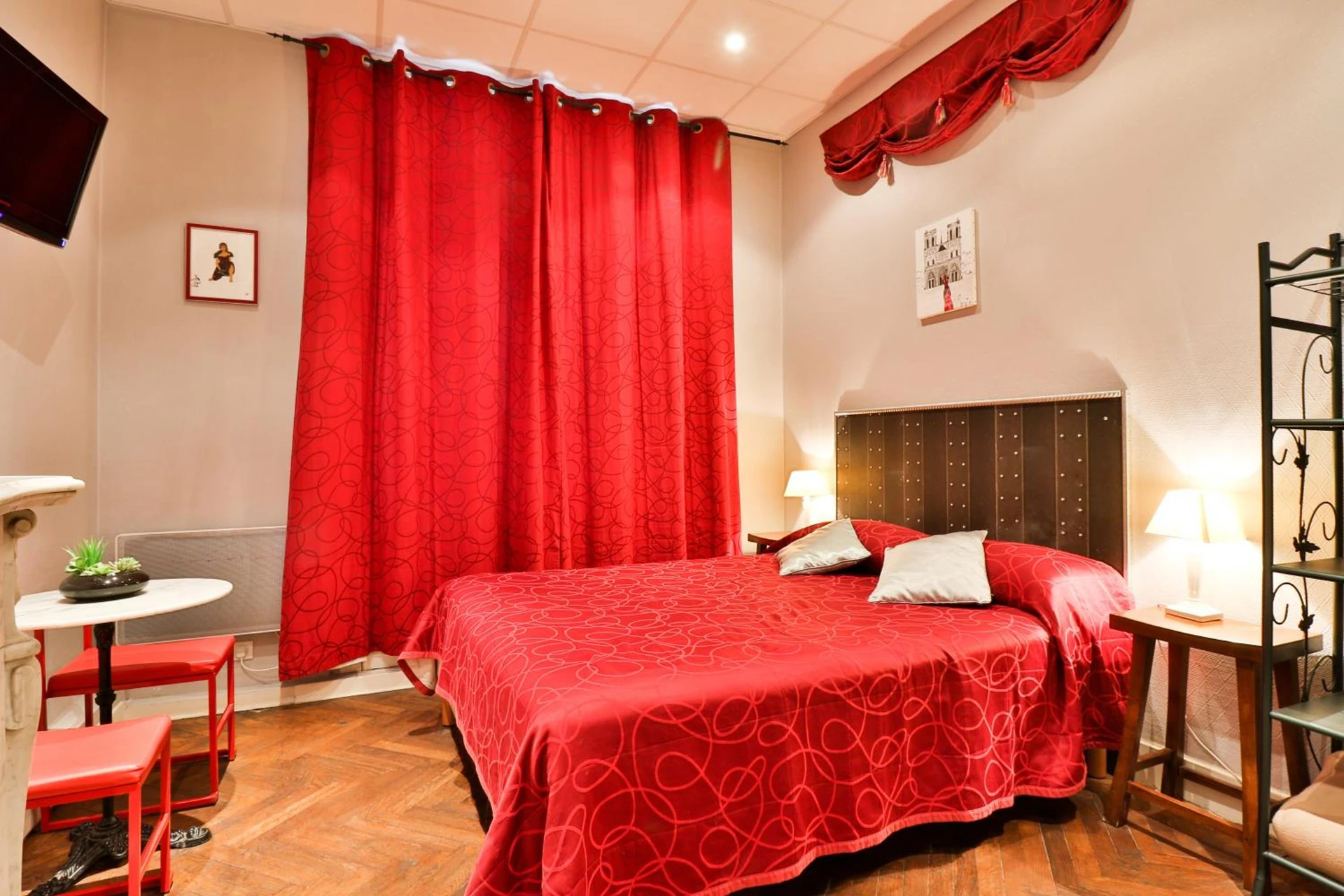 Chambre disponible pour un séminaire d'entreprise à Hotel Victor Hugo Nice - Nice