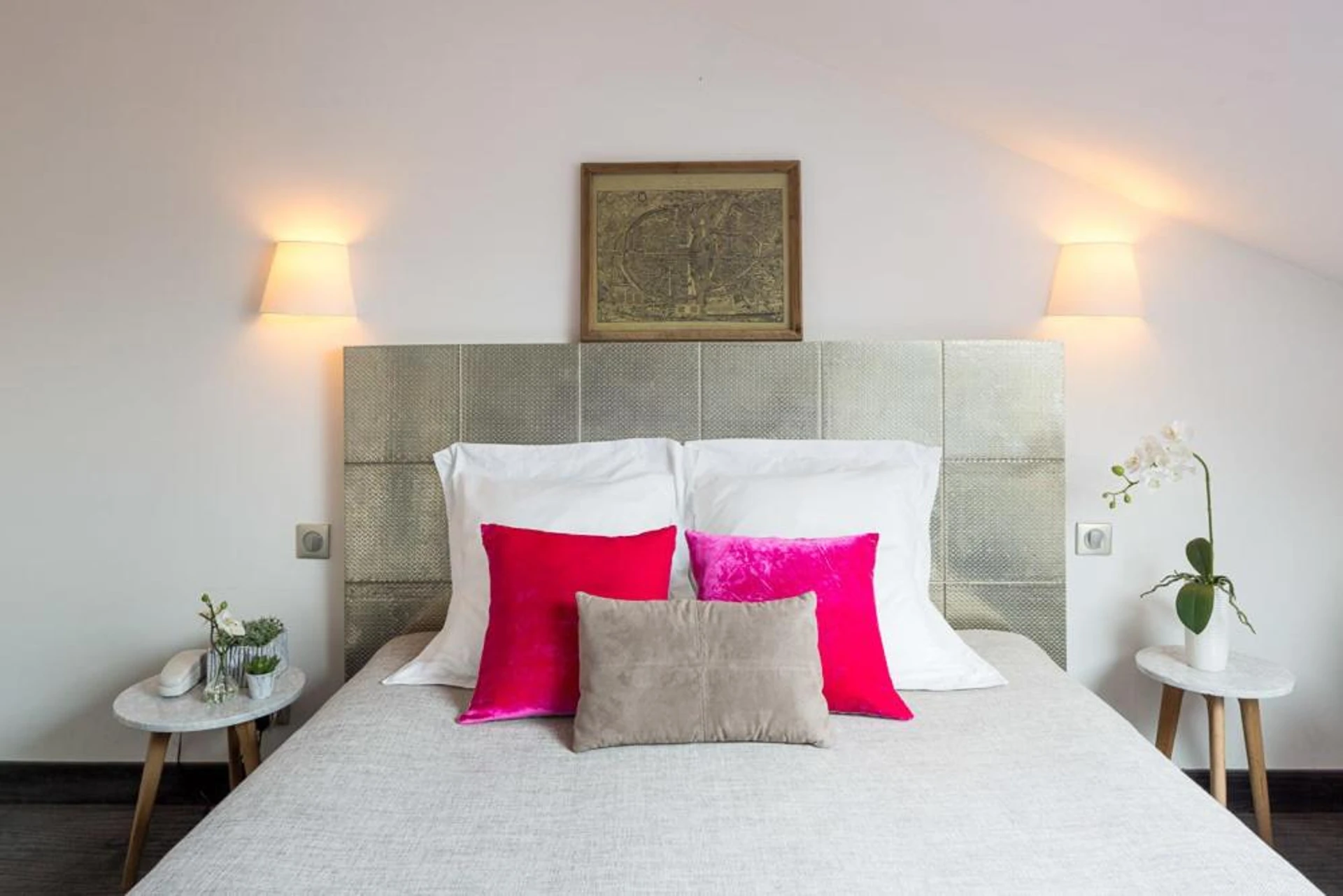 Chambre disponible pour un séminaire d'entreprise à Hôtel Victoria Châtelet - Paris