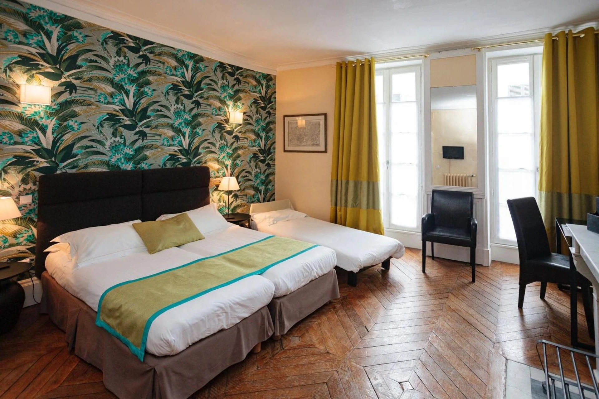 Chambre disponible pour un séminaire d'entreprise à The Originals Boutique, Hôtel Victoria, Fontainebleau - Fontainebleau