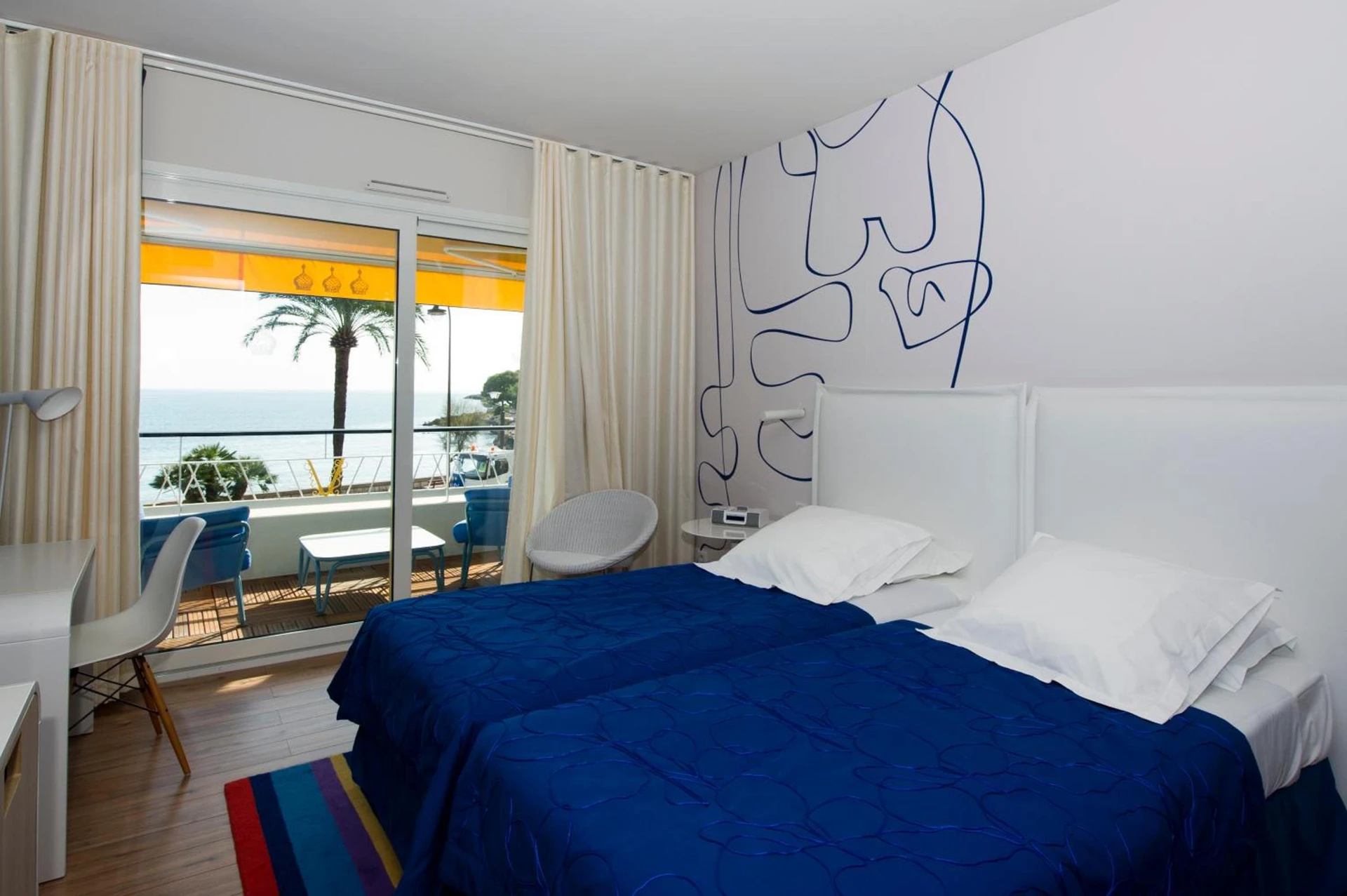 Chambre disponible pour un séminaire d'entreprise à Hotel Victoria - Roquebrune-Cap-Martin