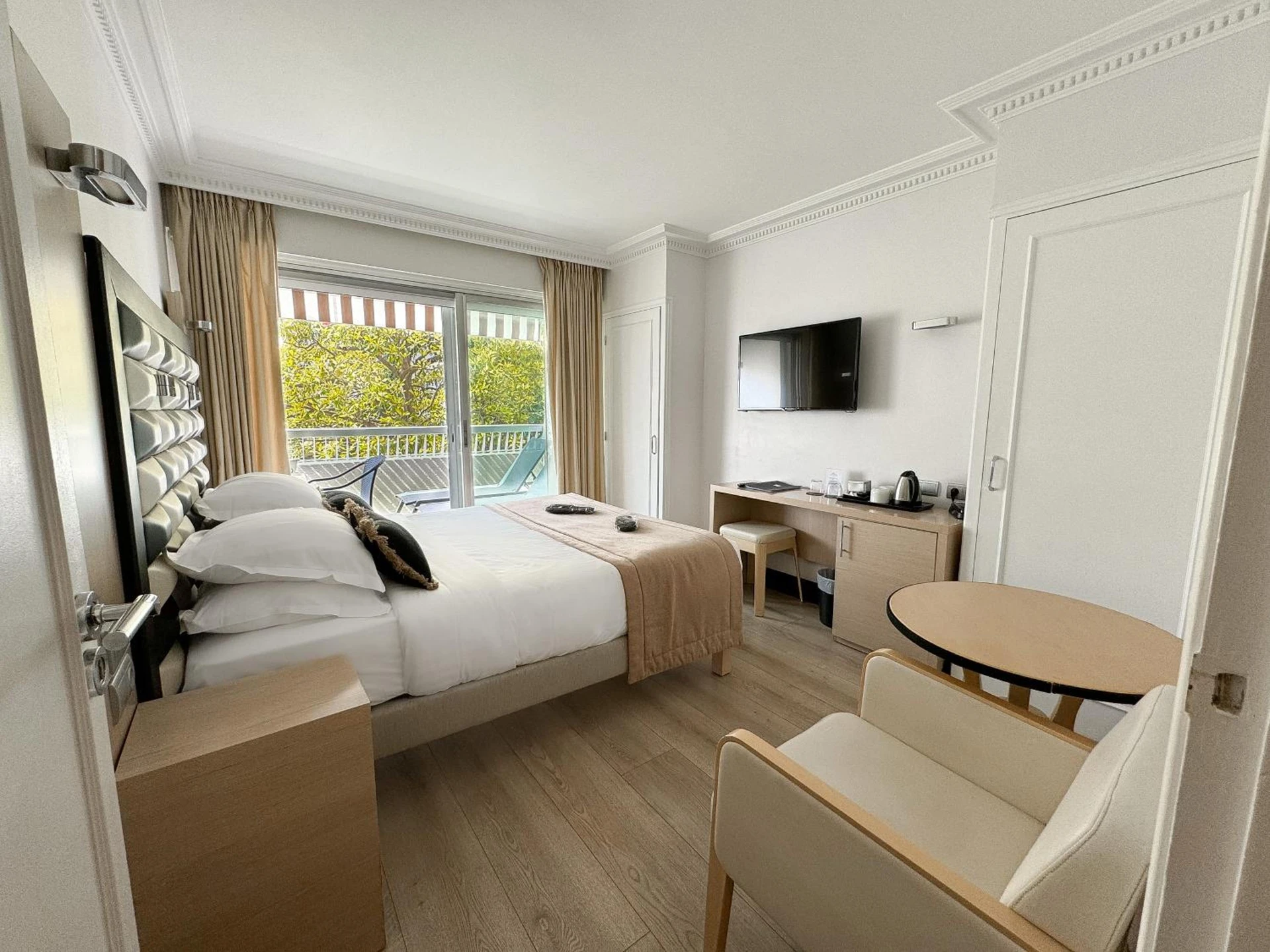 Ambiance de travail pour séminaire d'entreprise à Hôtel Victoria - Cannes