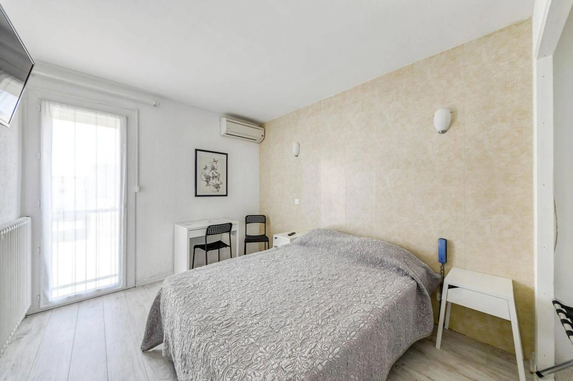 Magnifique chambre pour un séminaire d'entreprise à Hôtel Vila - Frontignan