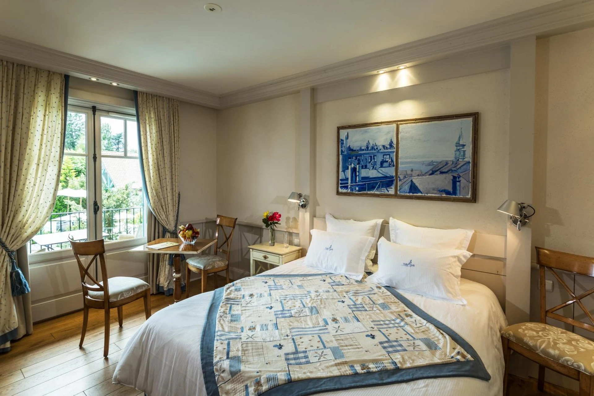 Magnifique chambre pour un séminaire d'entreprise à Villa Cécile - Yvoire