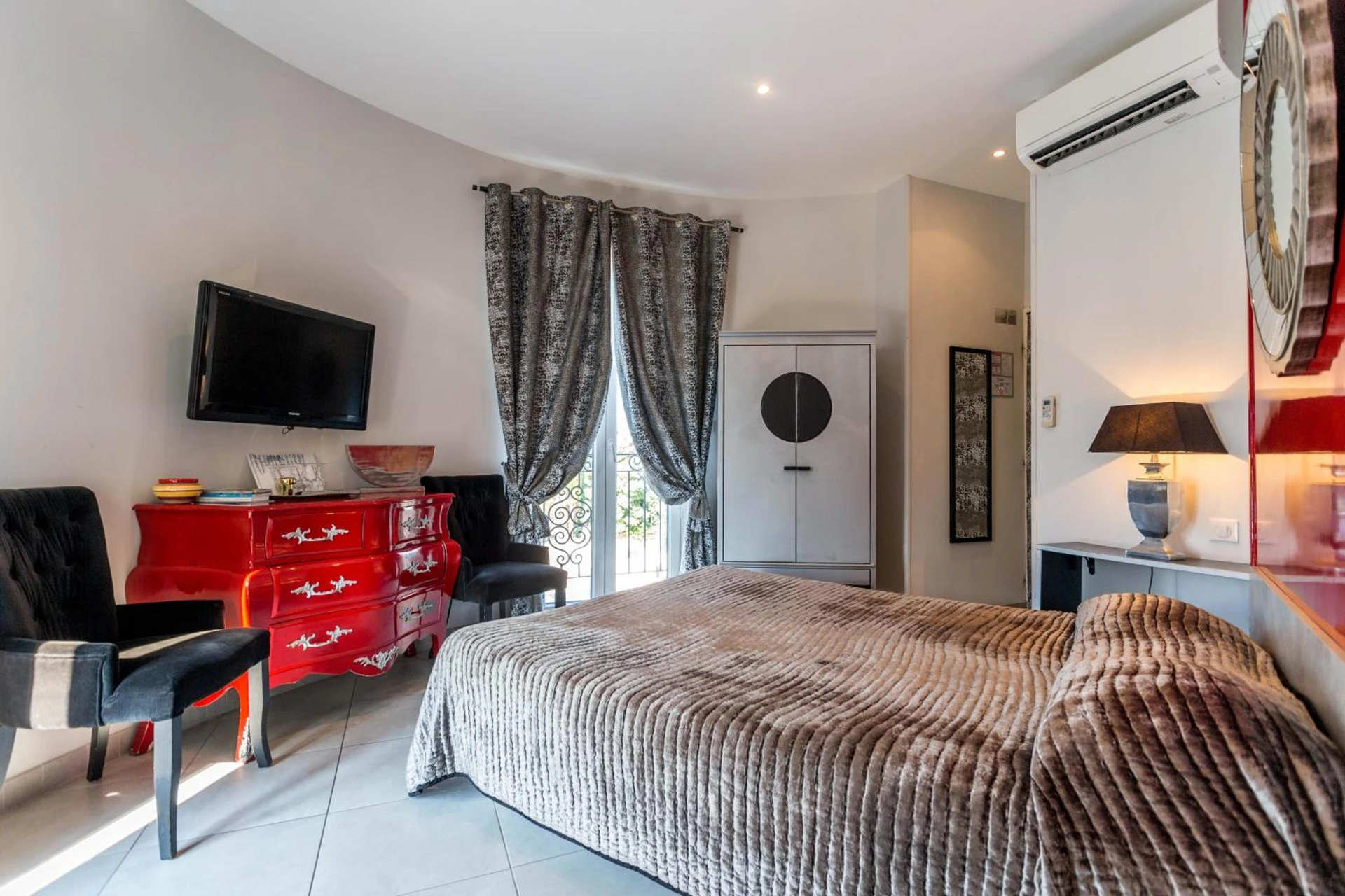 Chambre disponible pour un séminaire d'entreprise à Hotel Villa Des Anges - Grimaud