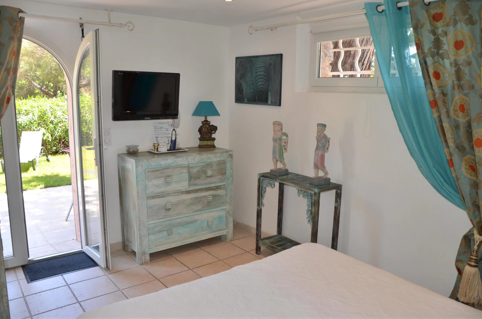 Magnifique chambre pour un séminaire d'entreprise à Hotel Villa Des Anges - Grimaud