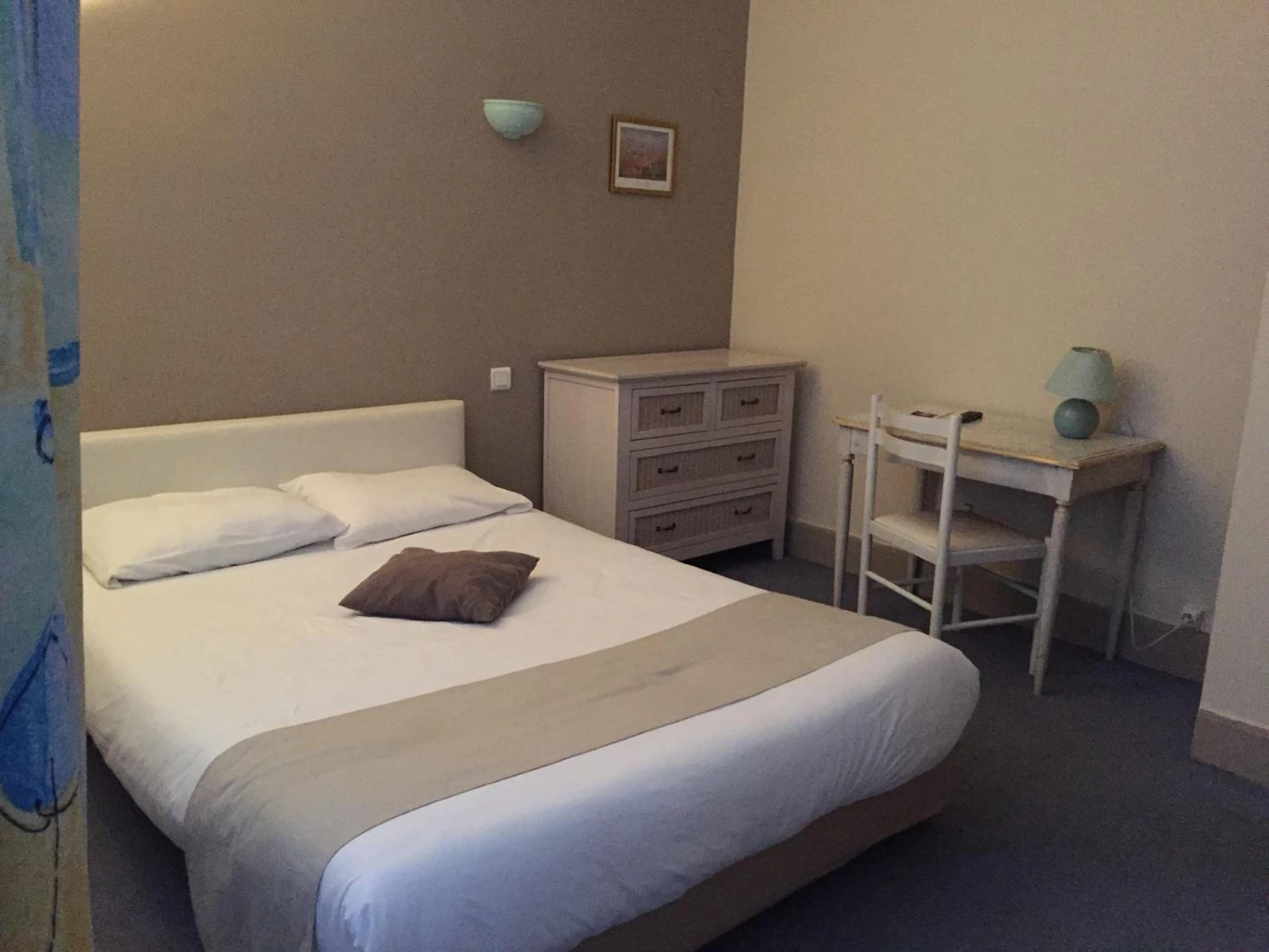 Chambre disponible pour un séminaire d'entreprise à Hôtel Villa Du Parc - Nevers