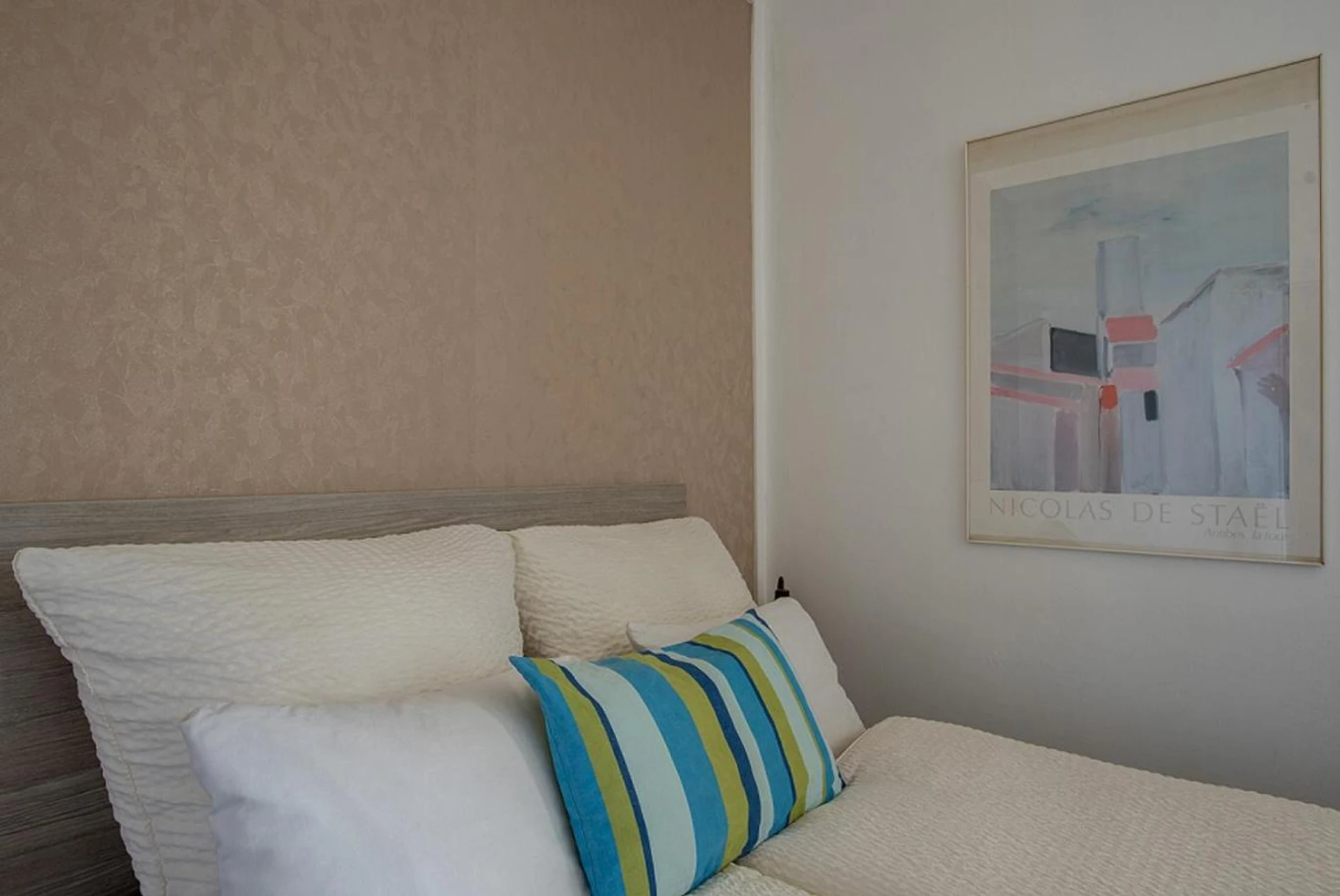 Chambre disponible pour un séminaire d'entreprise à Logis Hôtel Villa Victorine - Nice