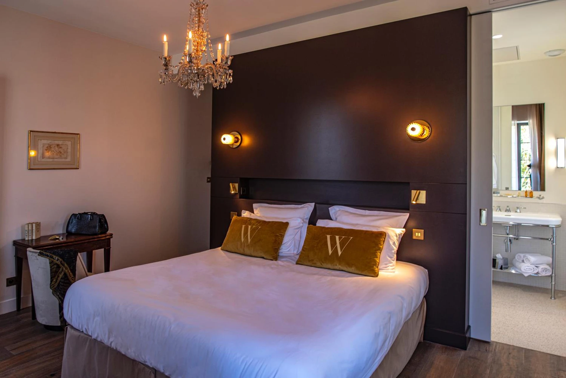 Chambre disponible pour un séminaire d'entreprise à Hôtel Villa Walbaum - Vallon-Pont-dʼArc