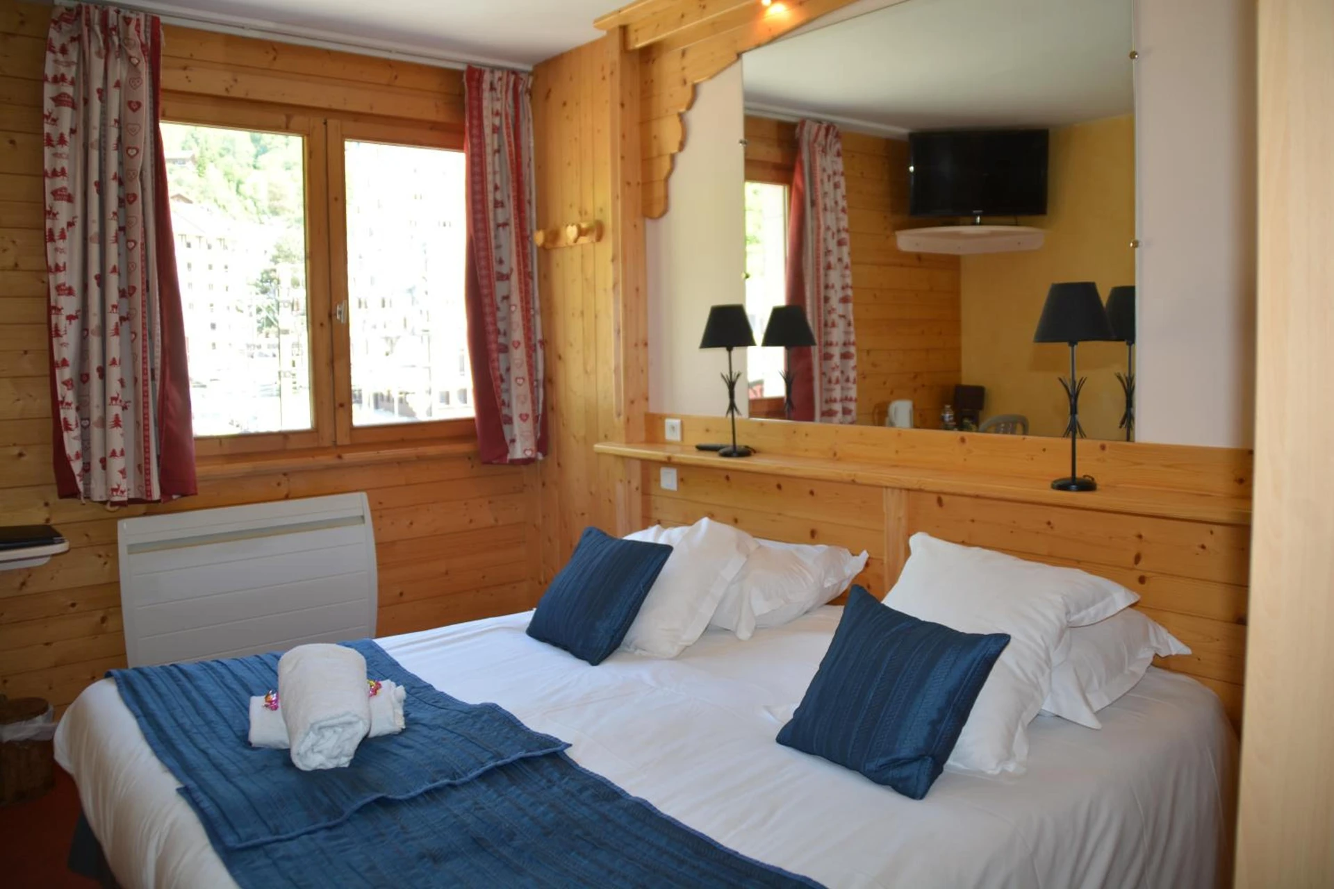 Chambre disponible pour un séminaire d'entreprise à Cit'Hôtel le Welcome - Moutiers