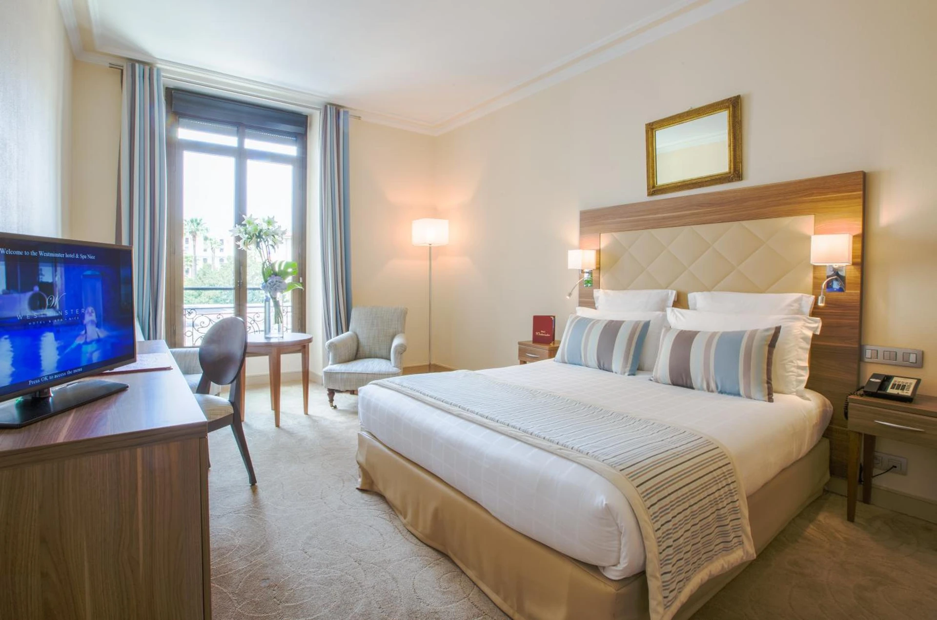 Chambre disponible pour un séminaire d'entreprise à Westminster Hotel & Spa Nice - Nice