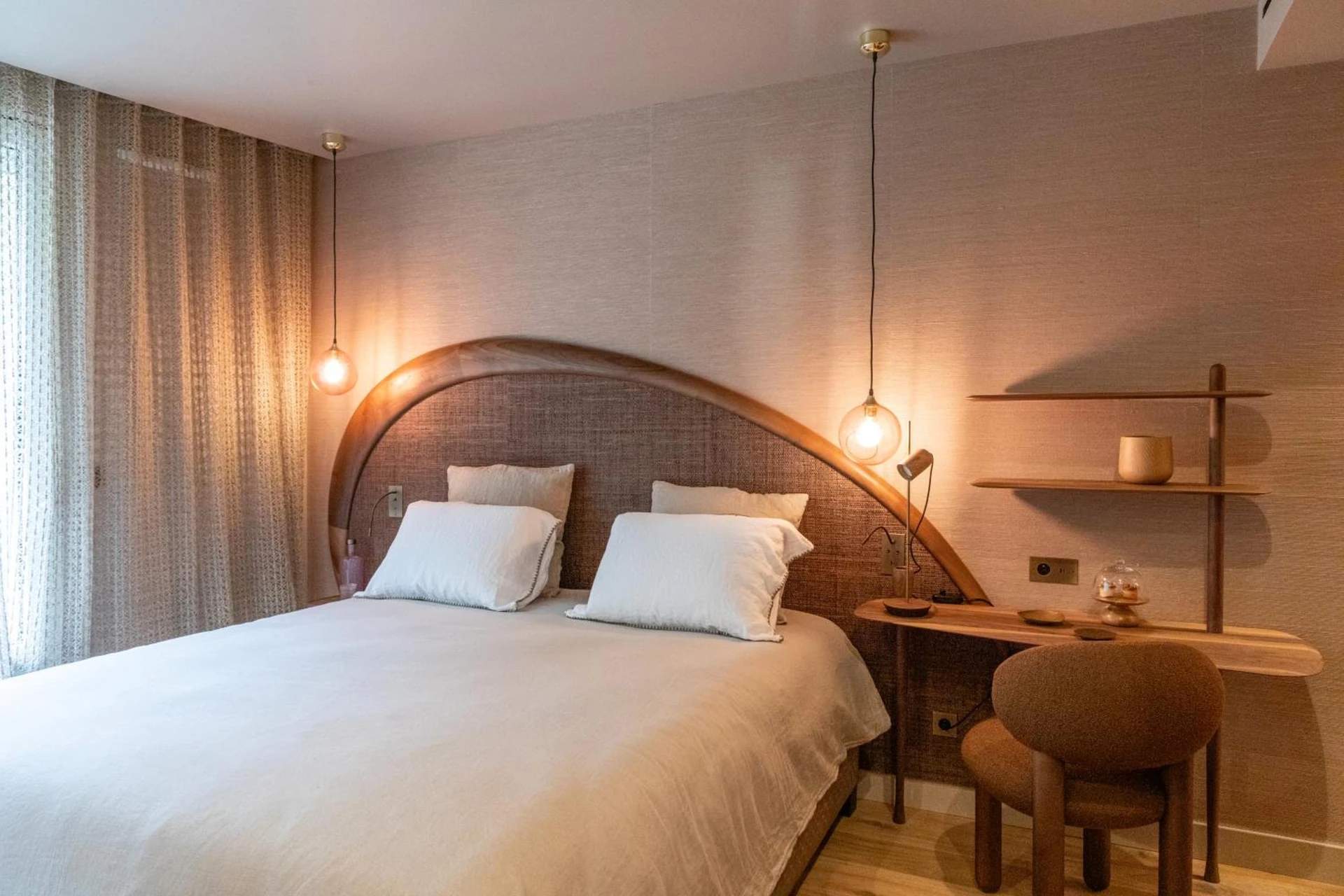 Chambre disponible pour un séminaire d'entreprise à Yndo Hôtel - Bordeaux