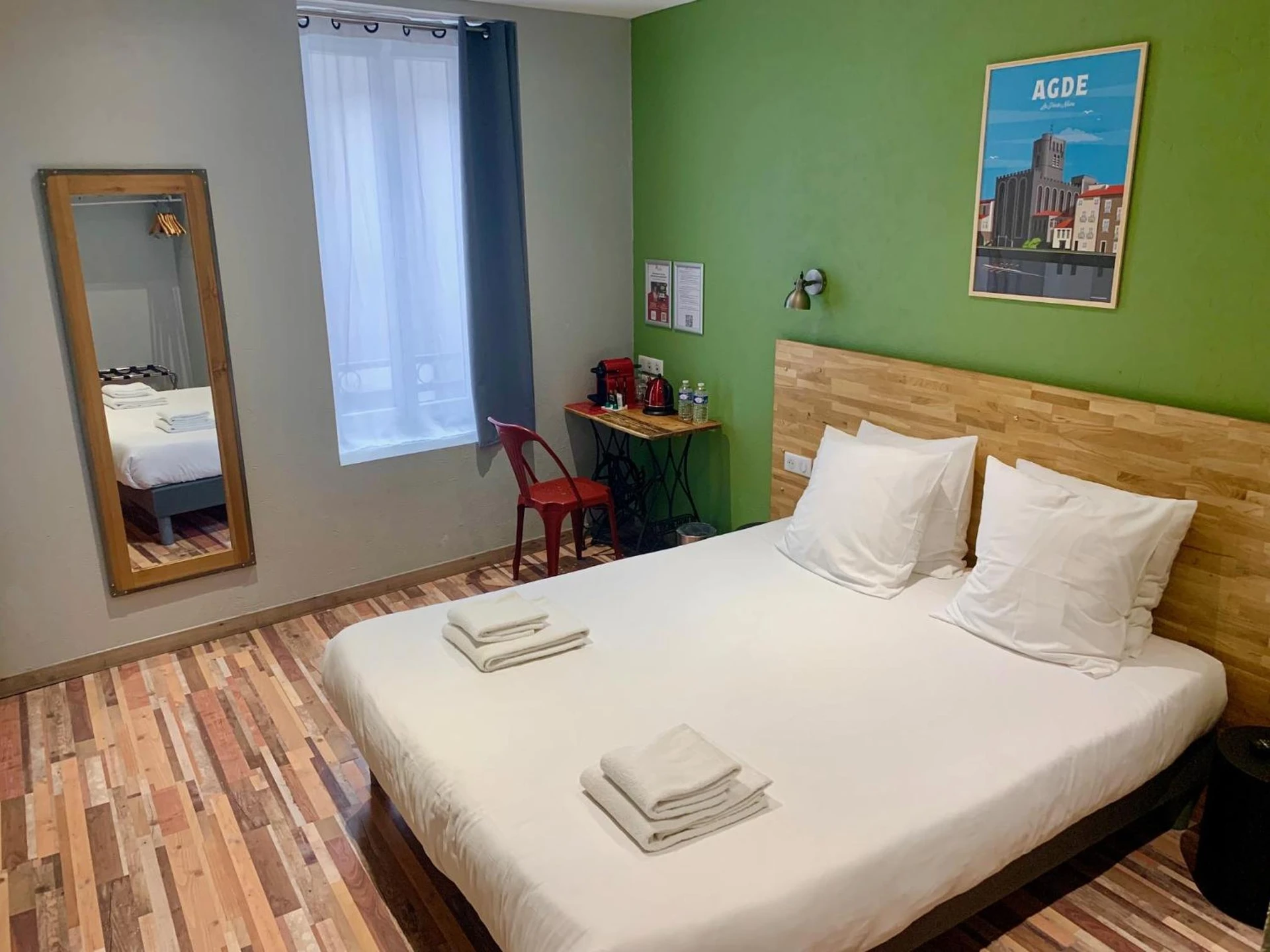 Chambre disponible pour un séminaire d'entreprise à Logis Hotel Yseria - Historical Center - Agde