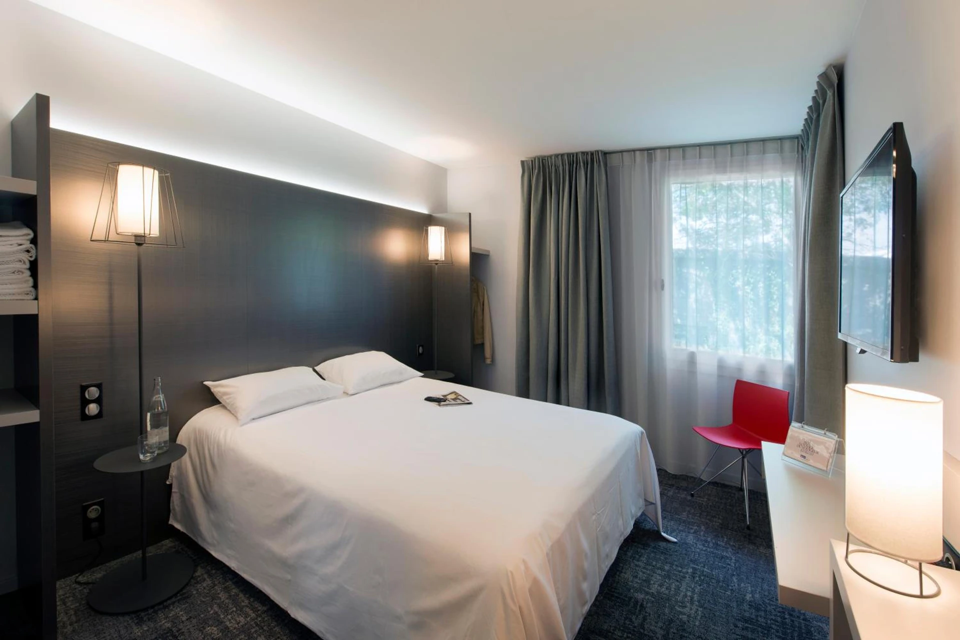 Chambre disponible pour un séminaire d'entreprise à L'hôtel by JOA de Saint-Paul-Lès-Dax - Saint-Paul-lès-Dax