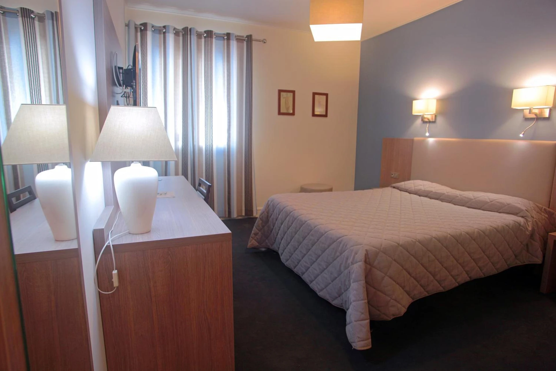 Chambre disponible pour un séminaire d'entreprise à Hôtel restaurant LOGIS HOTELLERIE DE BALAJAN - Vic-la-Gardiole