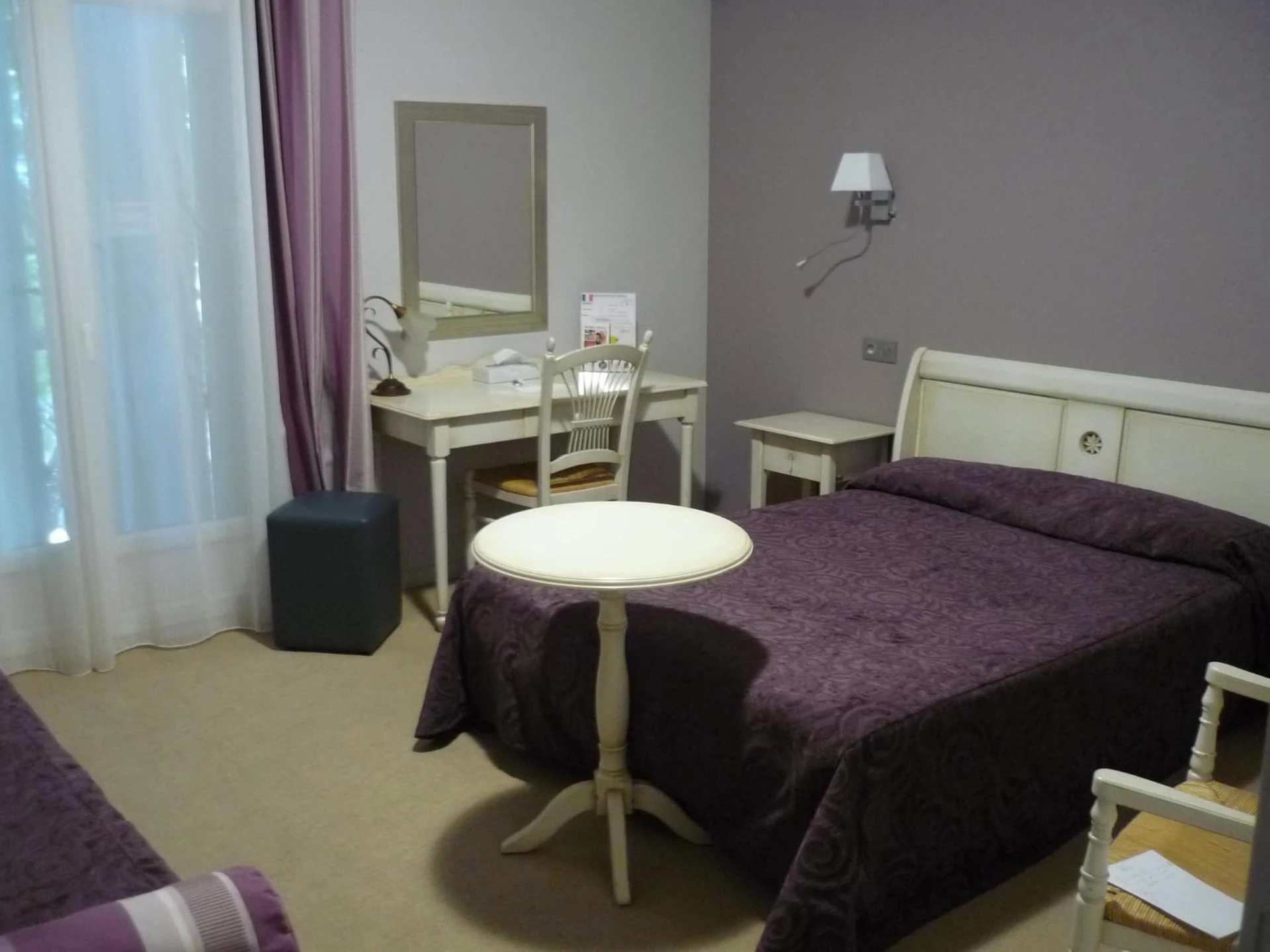 Chambre disponible pour un séminaire d'entreprise à Hôtel restaurant LOGIS HOTELLERIE DE BALAJAN - Vic-la-Gardiole