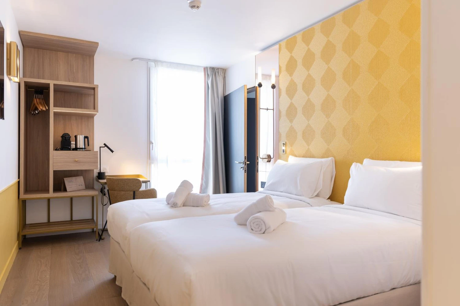 Chambre disponible pour un séminaire d'entreprise à Hôtel Kyriad Prestige Paris Asnieres - Asnières-sur-Seine