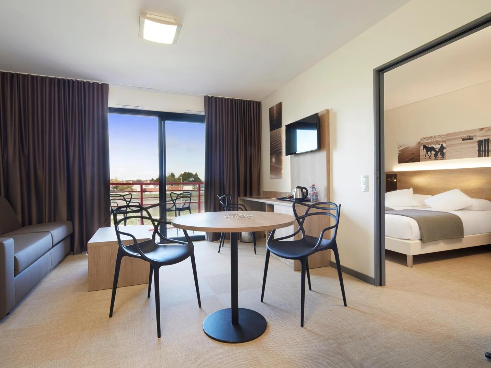 Chambre disponible pour un séminaire d'entreprise à Kyriad Prestige Residence & Spa Cabourg-Dives-sur-Mer - Dives-sur-Mer