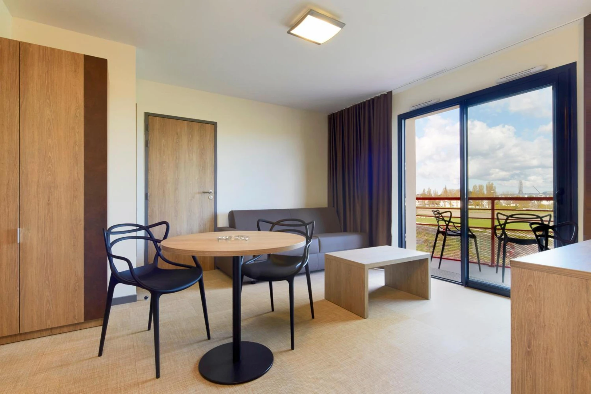 Chambre disponible pour un séminaire d'entreprise à Kyriad Prestige Residence & Spa Cabourg-Dives-sur-Mer - Dives-sur-Mer