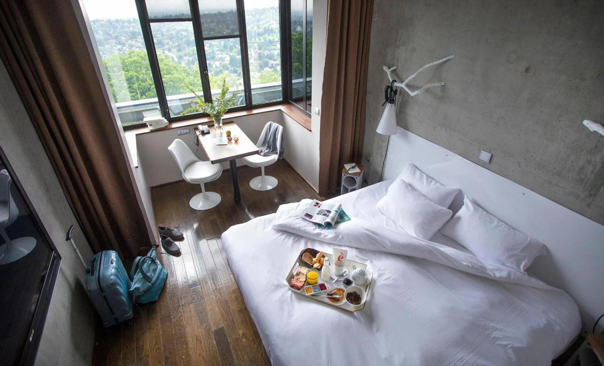 Chambre disponible pour un séminaire d'entreprise à L'Ermitage Hôtel Cuisine-À-Manger - Saint-Cyr-au-Mont-dʼOr