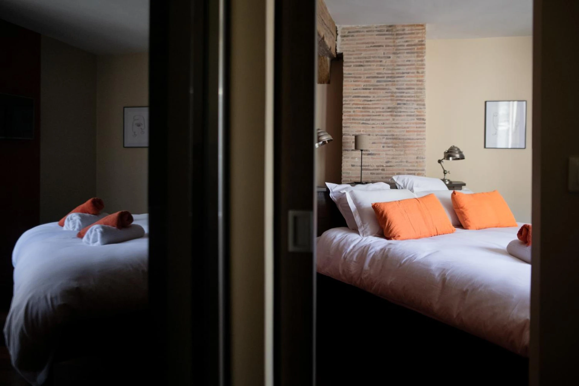 Chambre disponible pour un séminaire d'entreprise à LeParticulier L'Amiral - Chartres