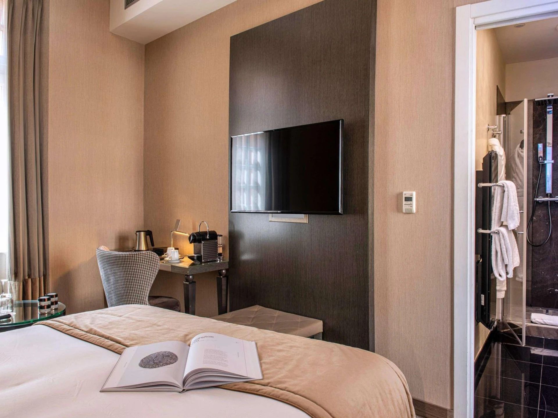 Chambre disponible pour un séminaire d'entreprise à La Cour des Consuls Hotel and Spa Toulouse - MGallery - Toulouse