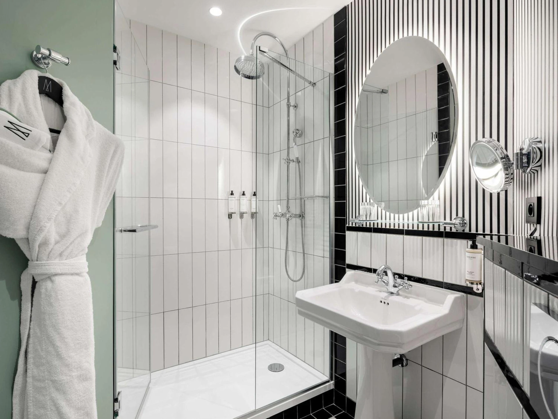 Chambre disponible pour un séminaire d'entreprise à Le 1932 Hotel & Spa Cap d'Antibes - MGallery - Juan-les-Pins