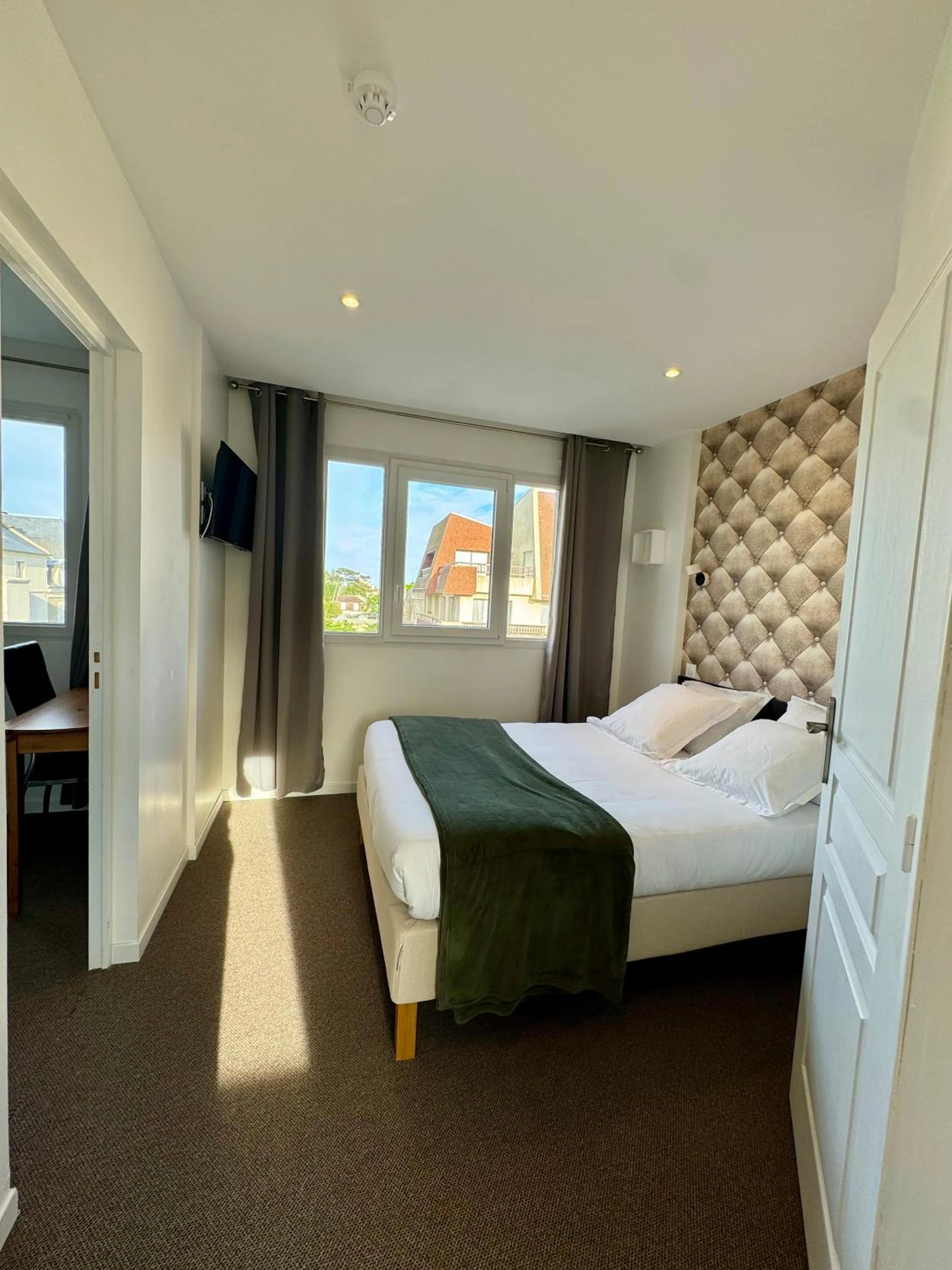 Chambre disponible pour un séminaire d'entreprise à Le Clos Normand - Saint-Aubin-sur-Mer
