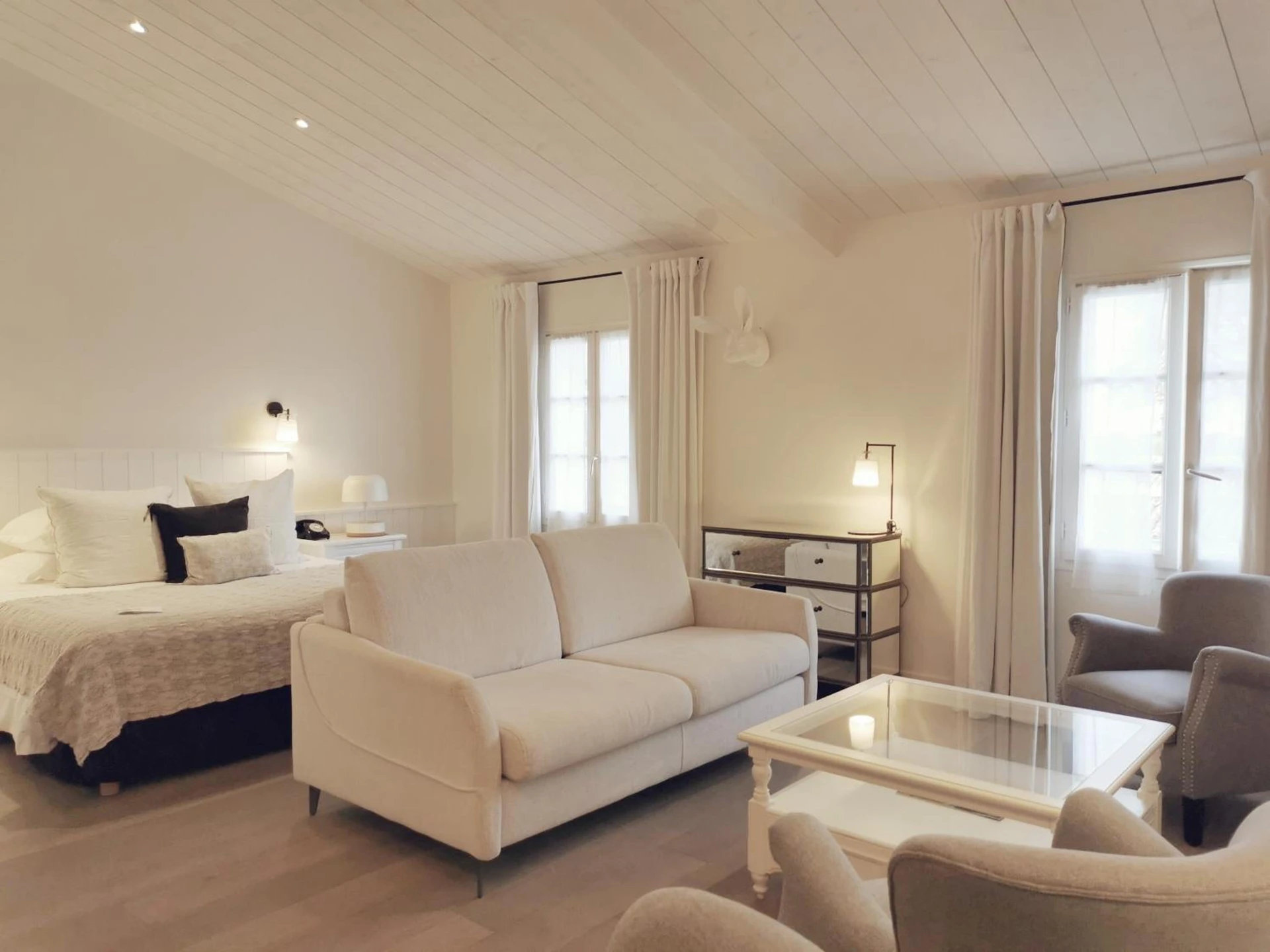 Chambre disponible pour un séminaire d'entreprise à Le Clos Saint-Martin Hôtel & Spa - Saint-Martin-de-Ré