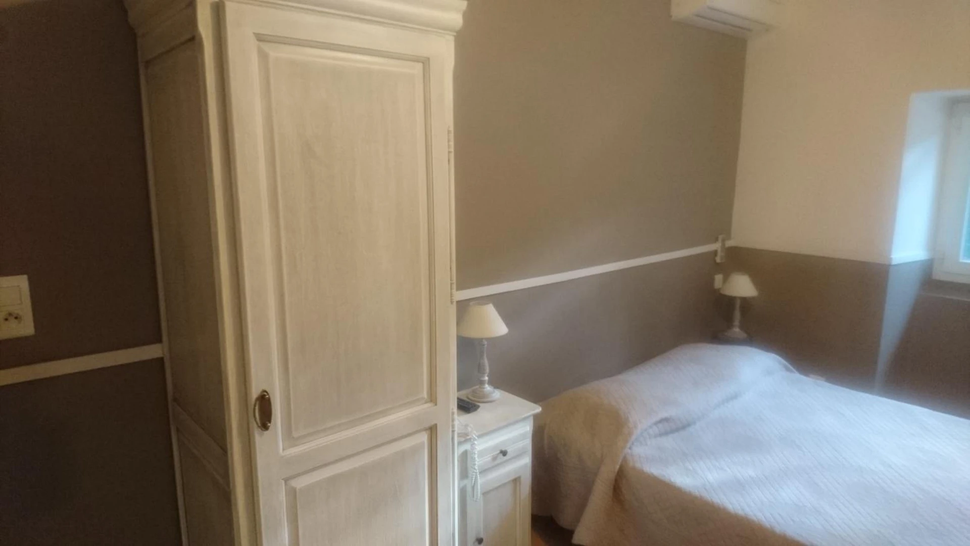 Chambre disponible pour un séminaire d'entreprise à Le Grand Hotel - Aups